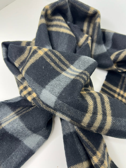 100% Cashmere Plaid Scarf
