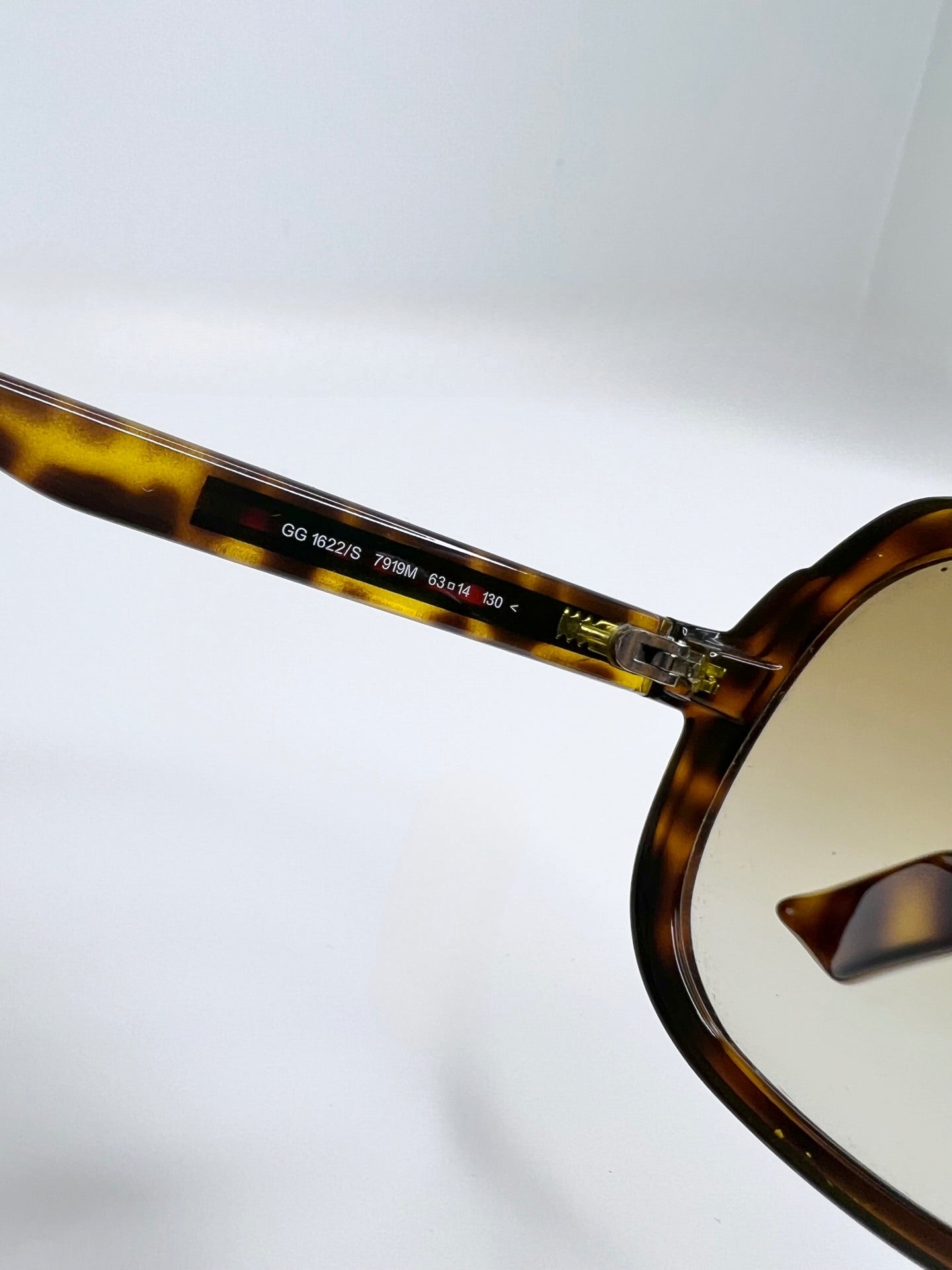 Gucci 1622 Tortoise Brown Aviator Frame Sunglasses