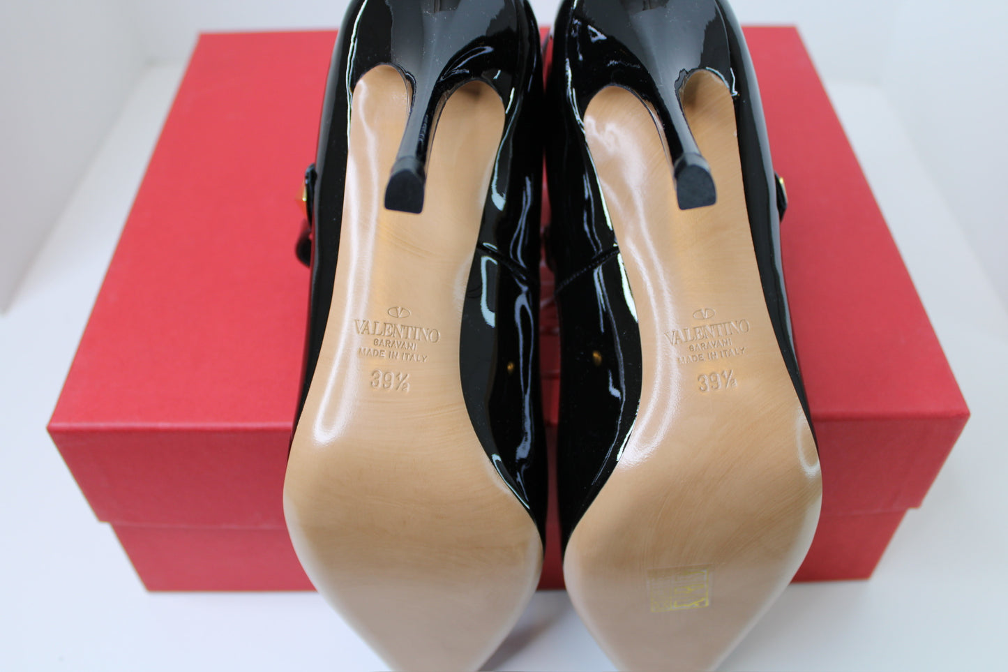 Valentino Garavani Tiptoe Patent Leather Pumps, Size 39.5