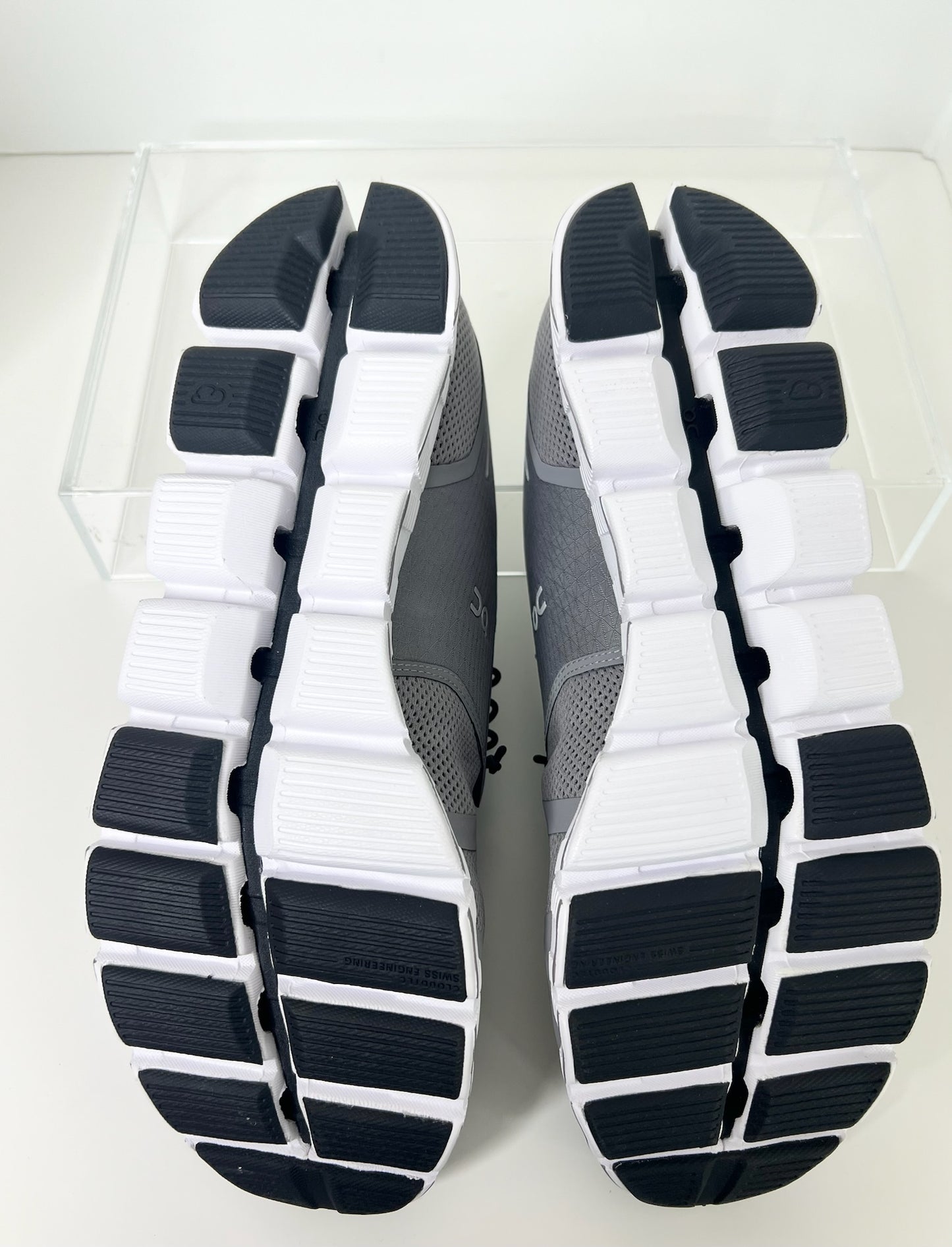 On Cloud Men's Sneakers, Size 11