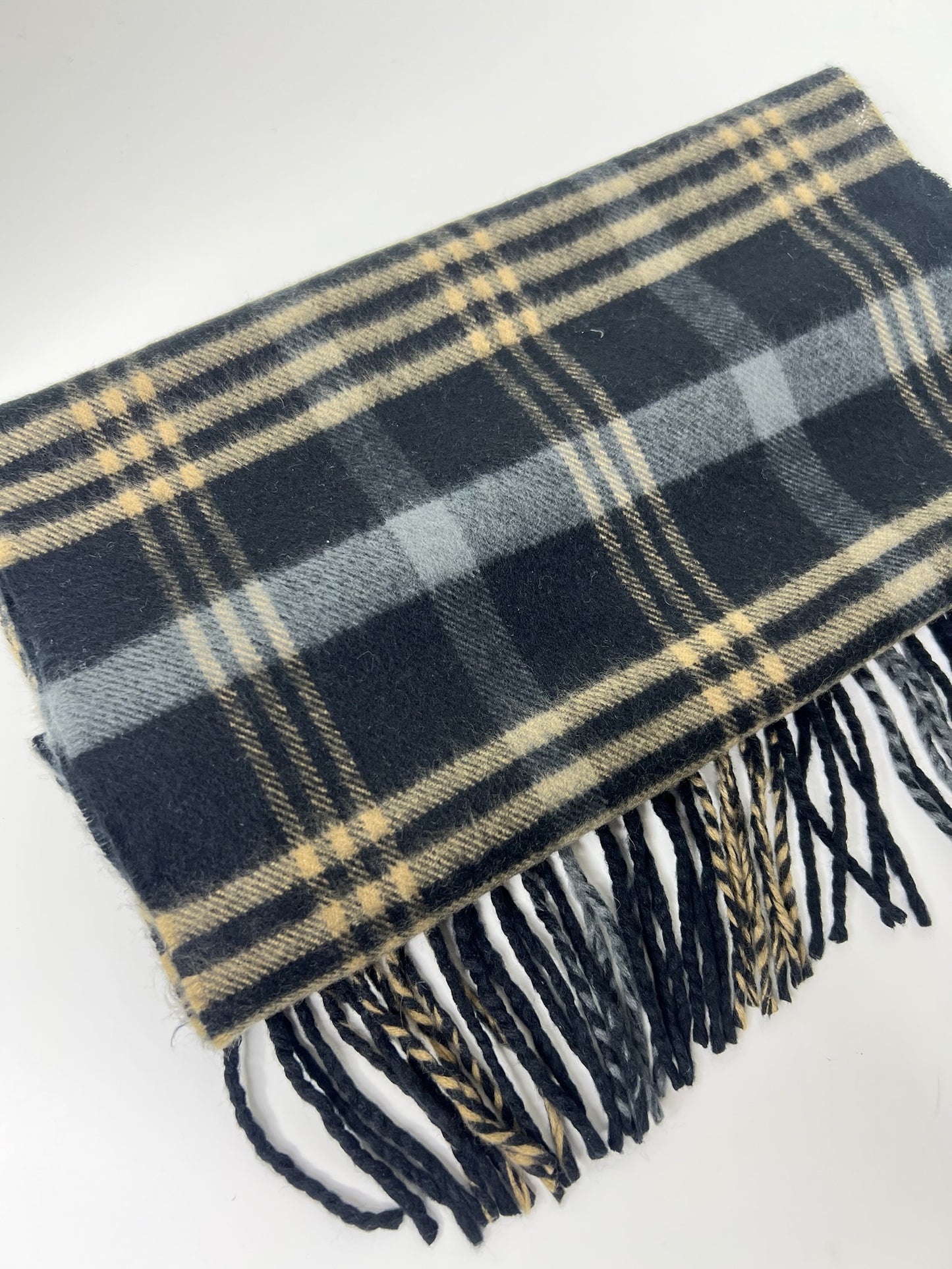 100% Cashmere Plaid Scarf