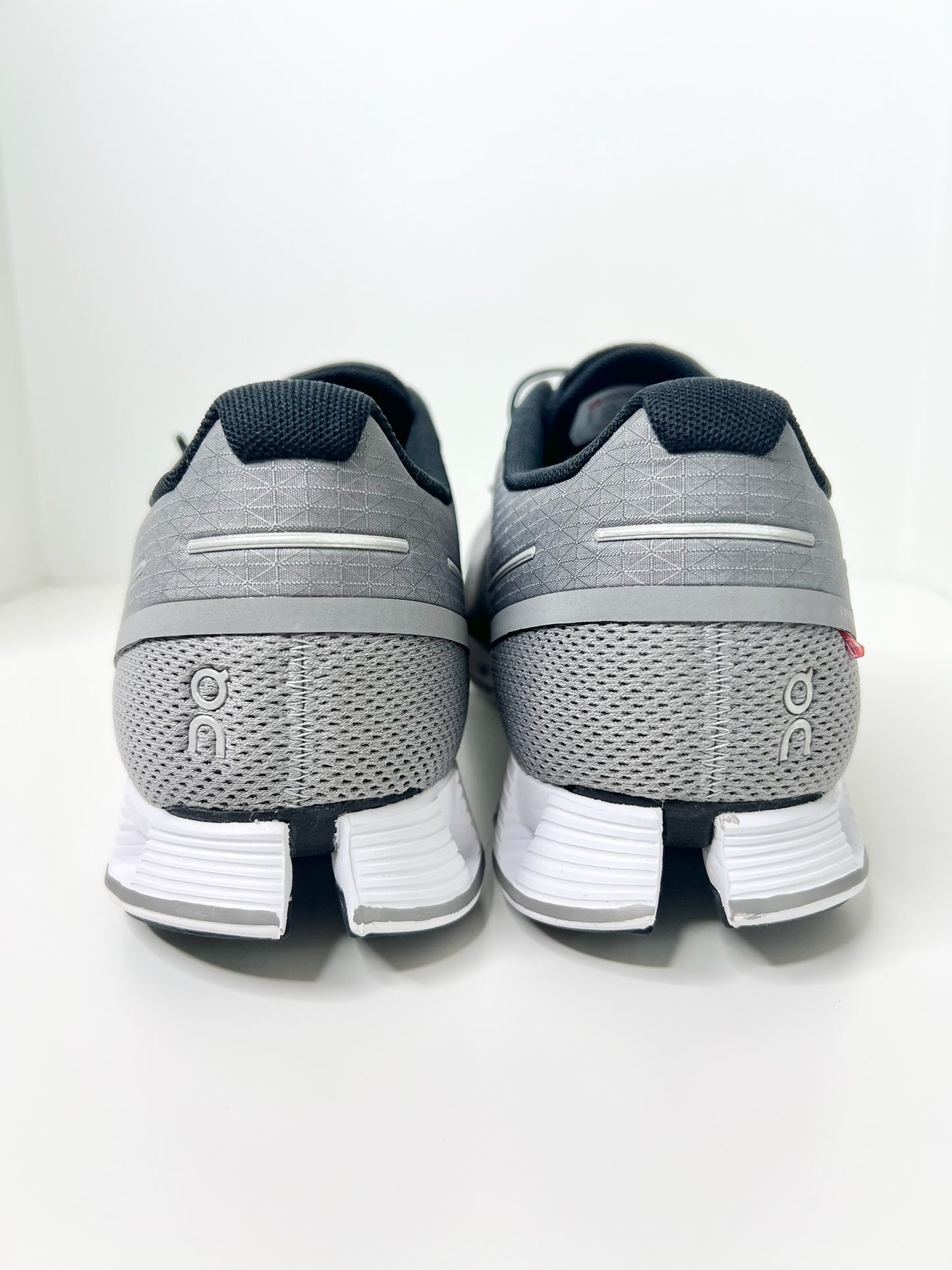 On Cloud Men's Sneakers, Size 11