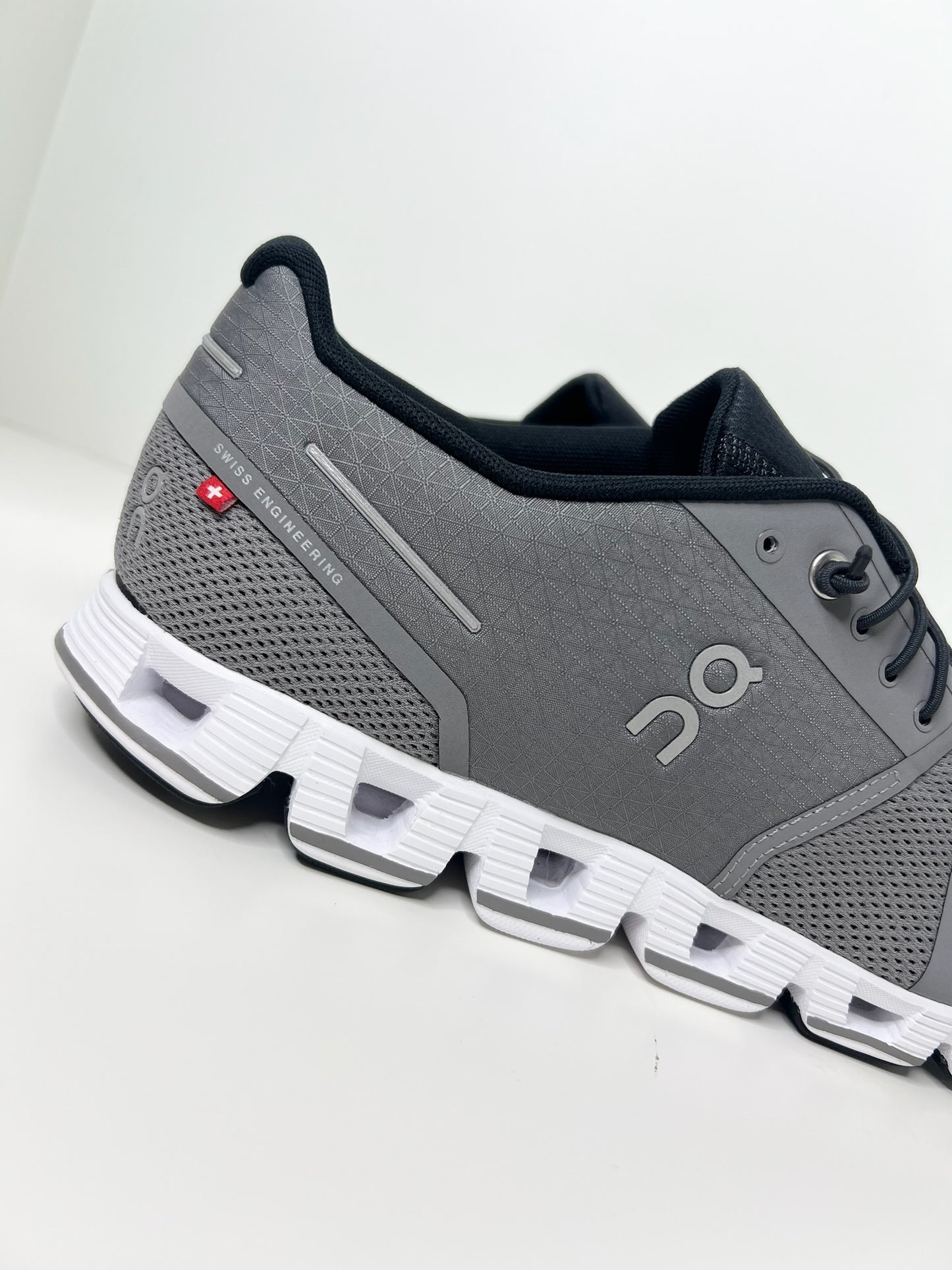 On Cloud Men's Sneakers, Size 11