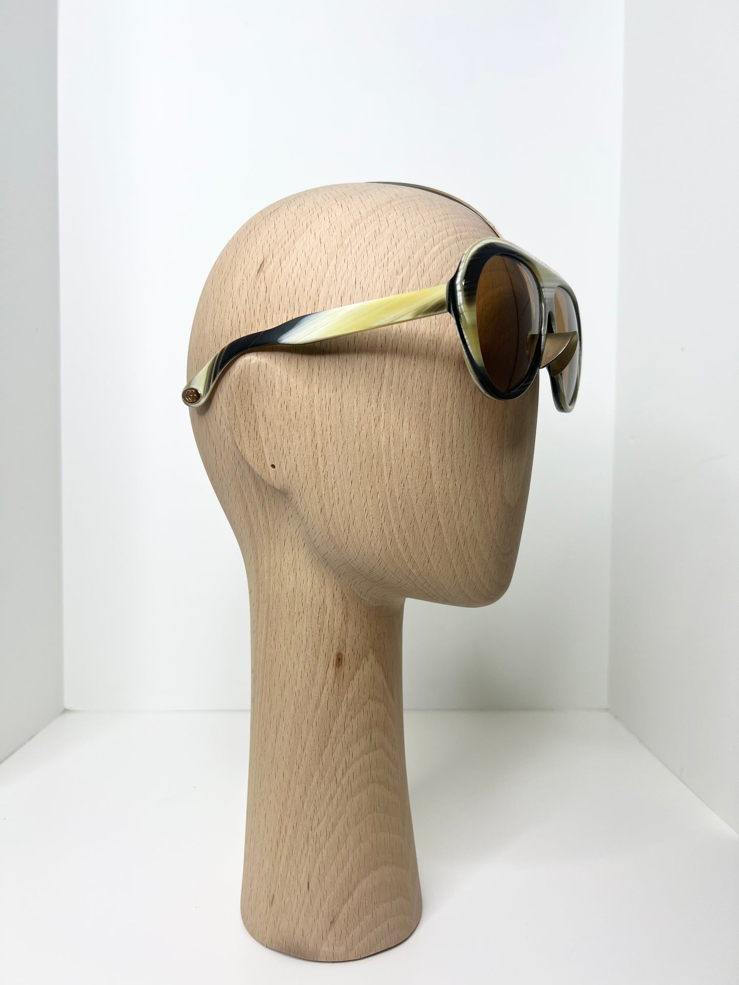 Gucci Oversize Sunglasses
