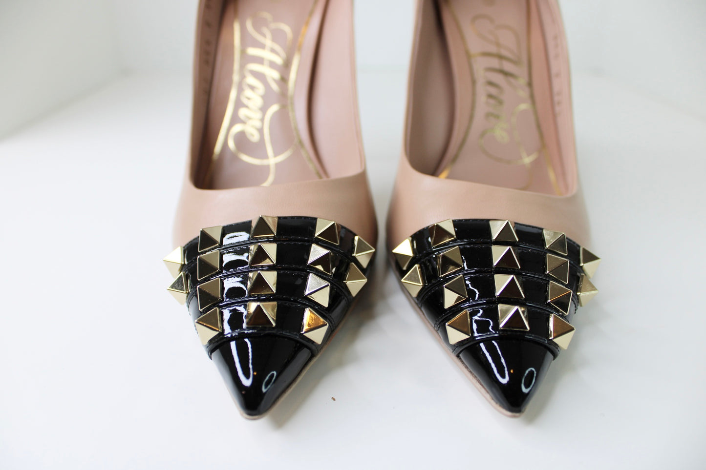 Valentino Garavani Rockstud Kidskin And Patent Leather Pump 110mm, Size 38.5