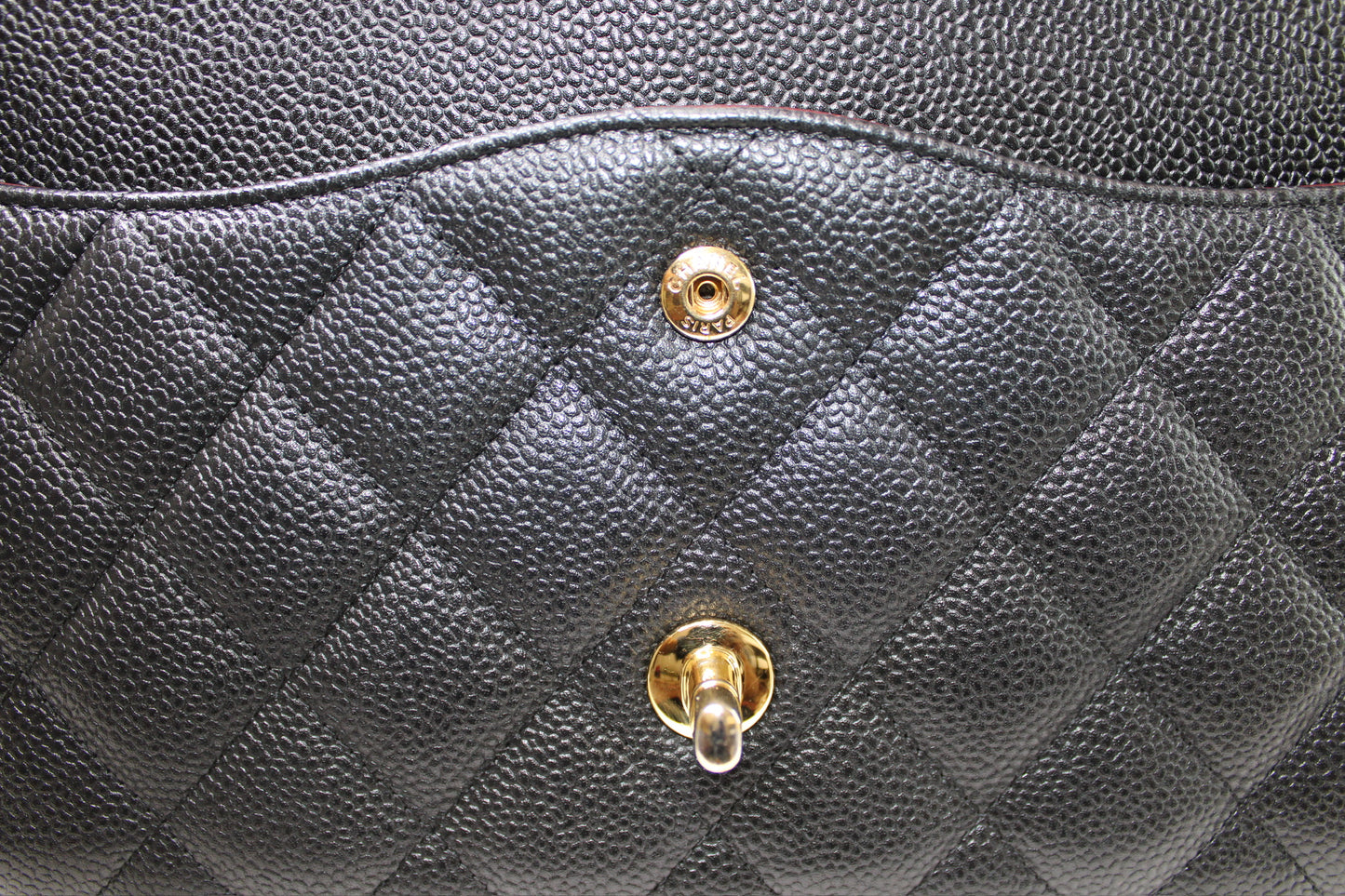 Chanel Black Caviar Quilted Jumbo Double Flap