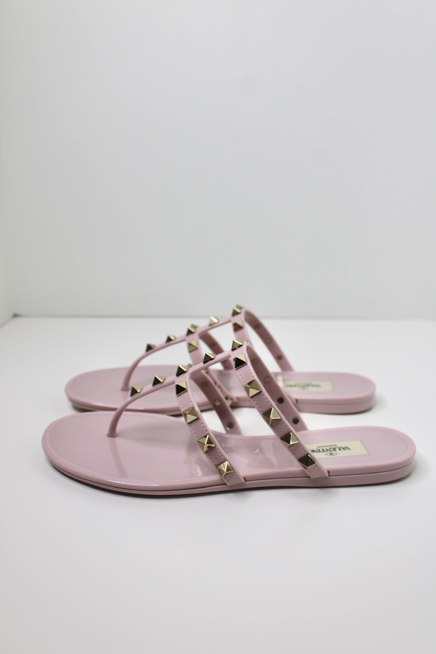 Valentino Garavani Rockstud Flat Rubber Sandal, Size 37
