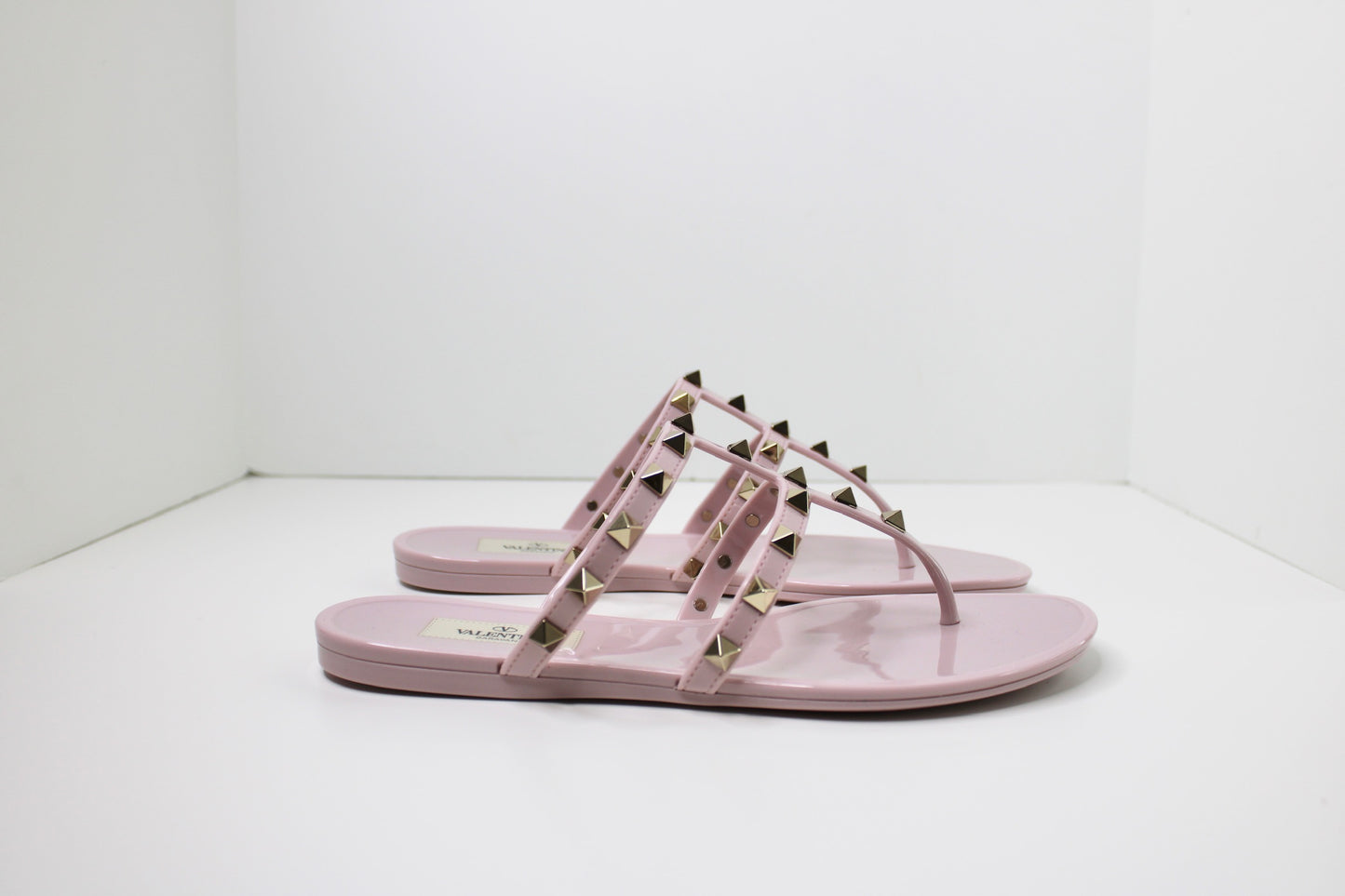 Valentino Garavani Rockstud Flat Rubber Sandal, Size 37