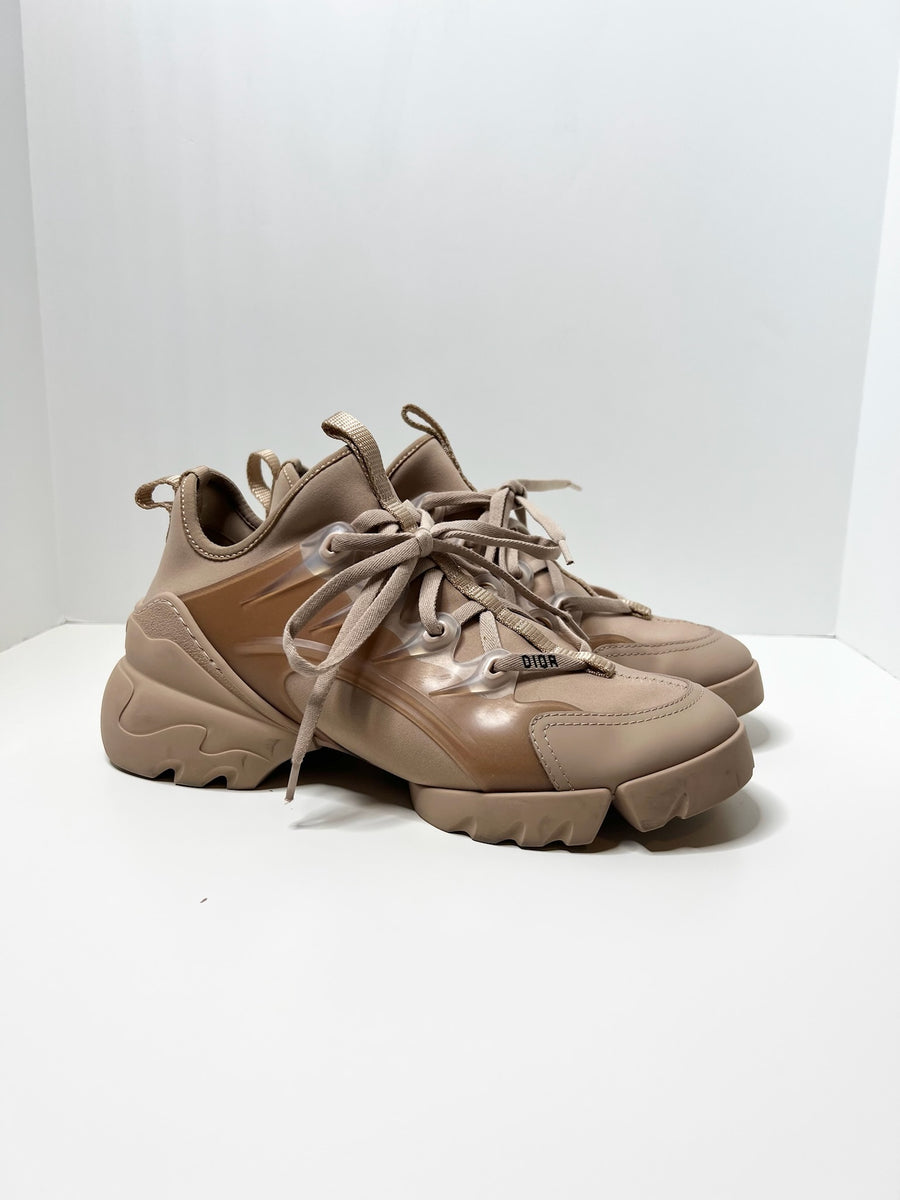 Dior D Connect Sneakers Nude 37.5 MoMosCloset