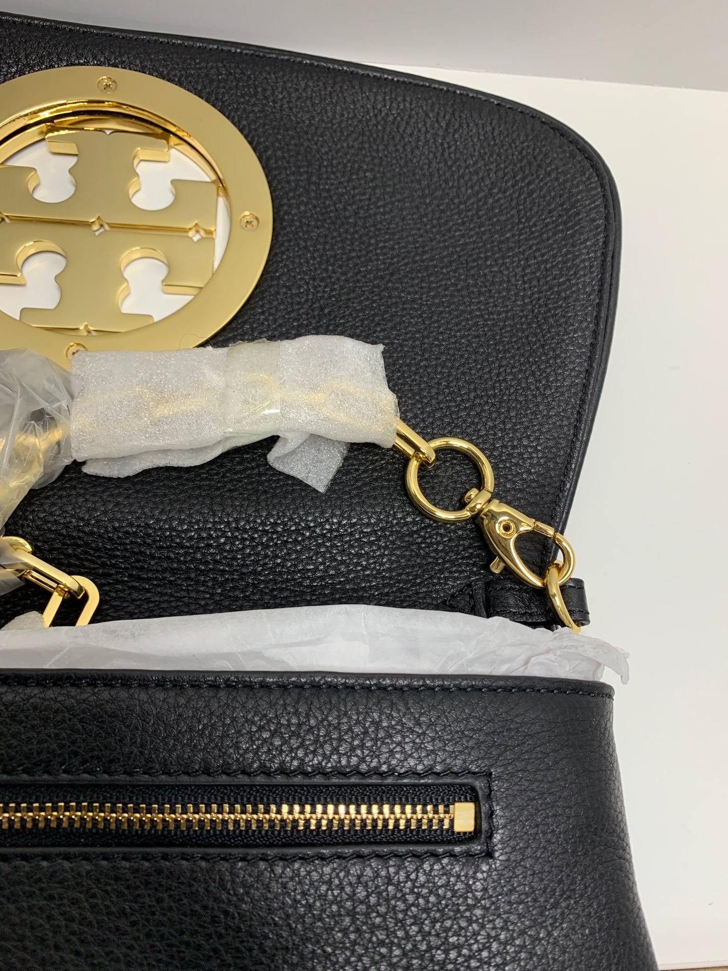 Tory Burch Amanda Logo Clutch