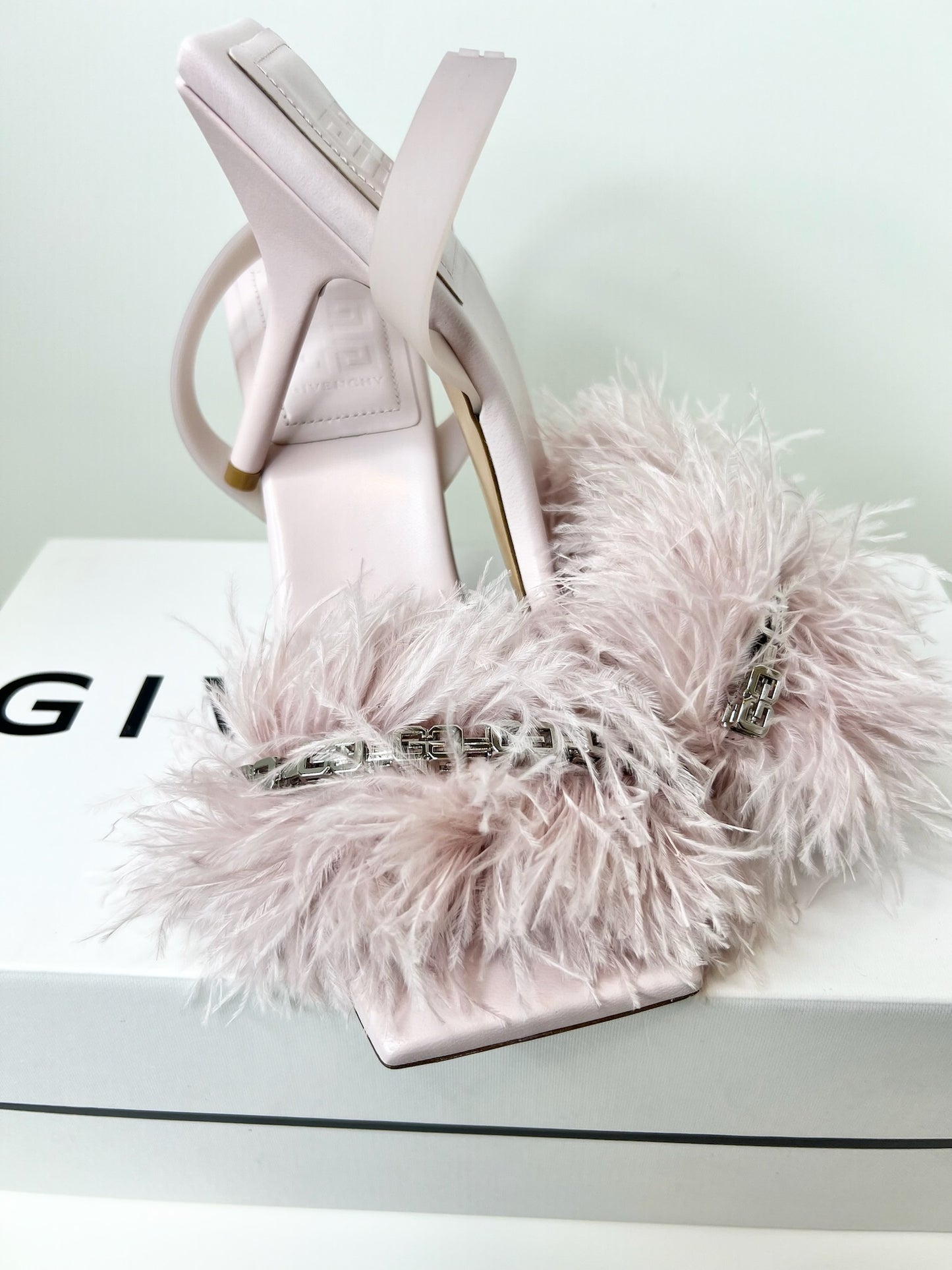 NWT! Givenchy Lambskin Light Pink Slingback Sandals, Size 38