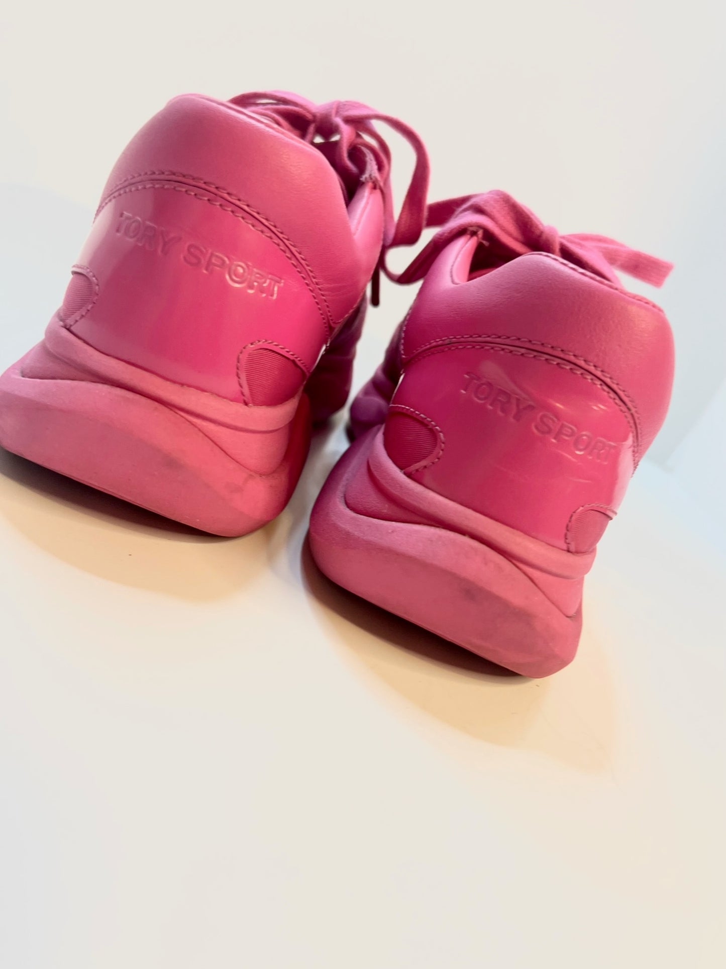 Tory Burch Bubble Bright Pink Sneakers, Size 7