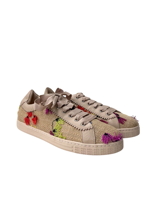 NWT! AGL Groovy Sade Yutte Sneaker, Size 38