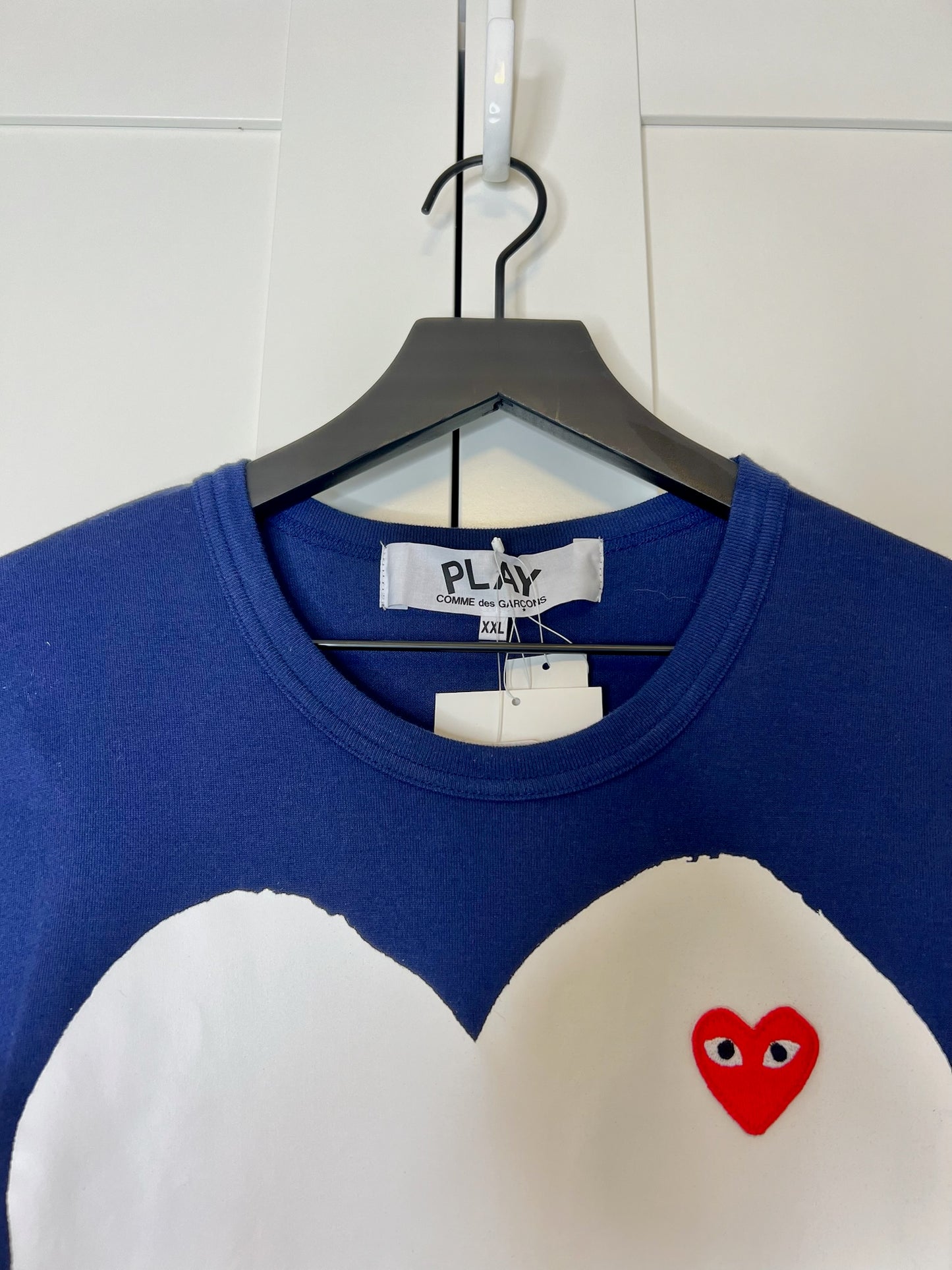 NWT! Comme Des Garçons Play Navy T-shirt, Size 2XL