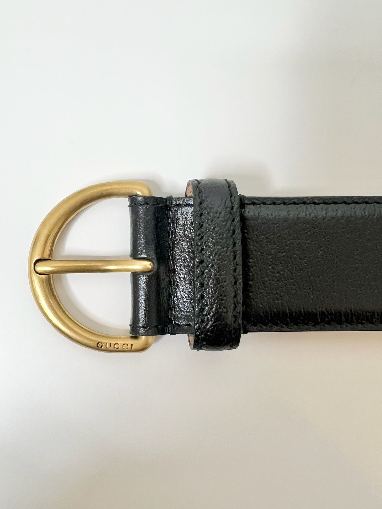 Gucci Black Leather Bee Accent Belt, Size 100