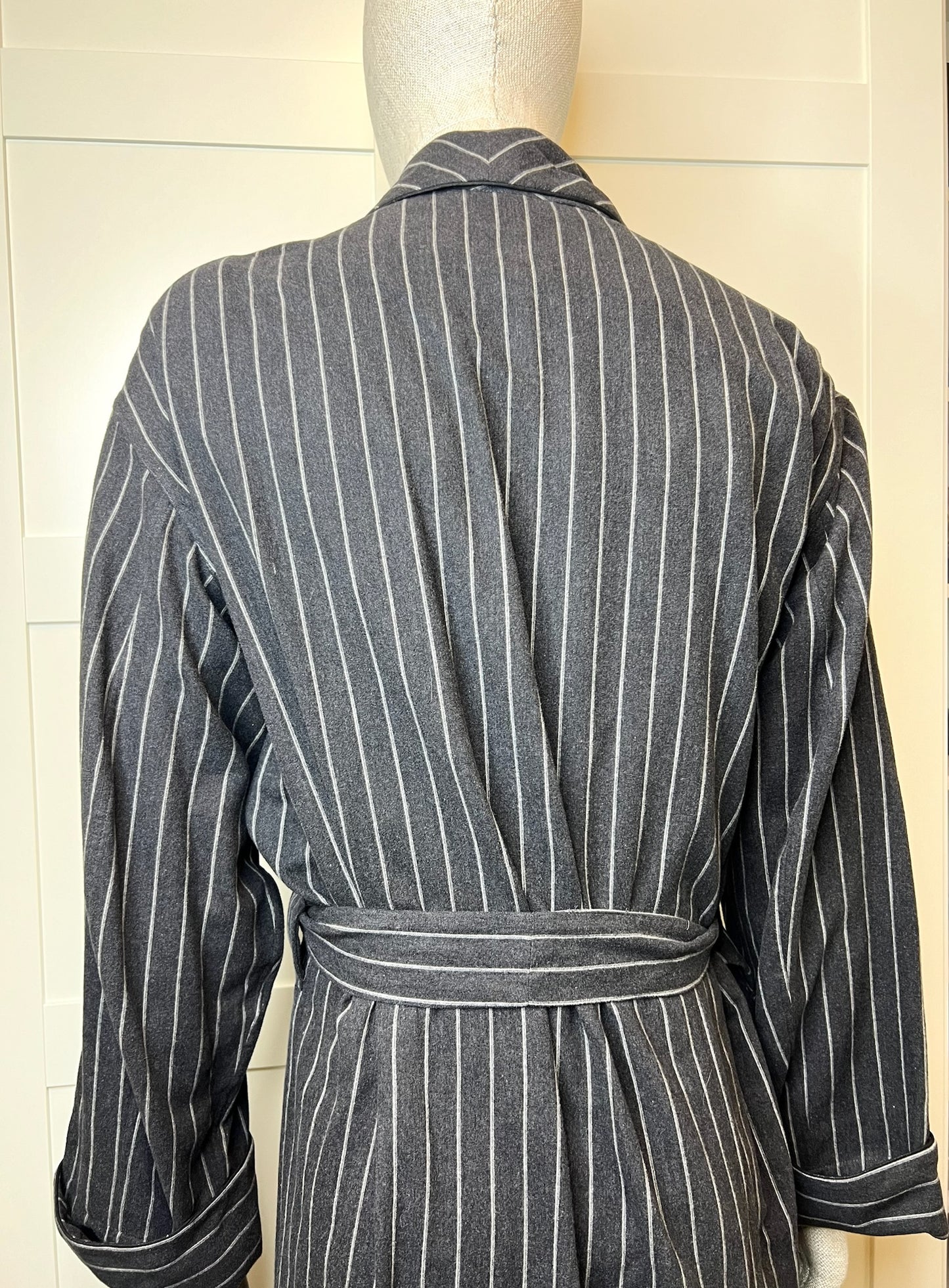 Daniel Hanson Cotton Gray Stripe Robe, Size L