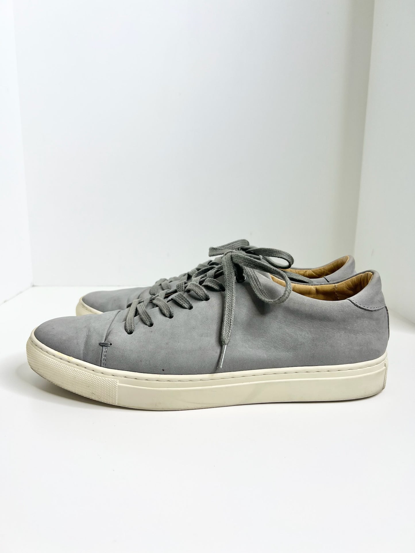 Suitsupply Men's Gray Nubuck Sneakers, Size 41