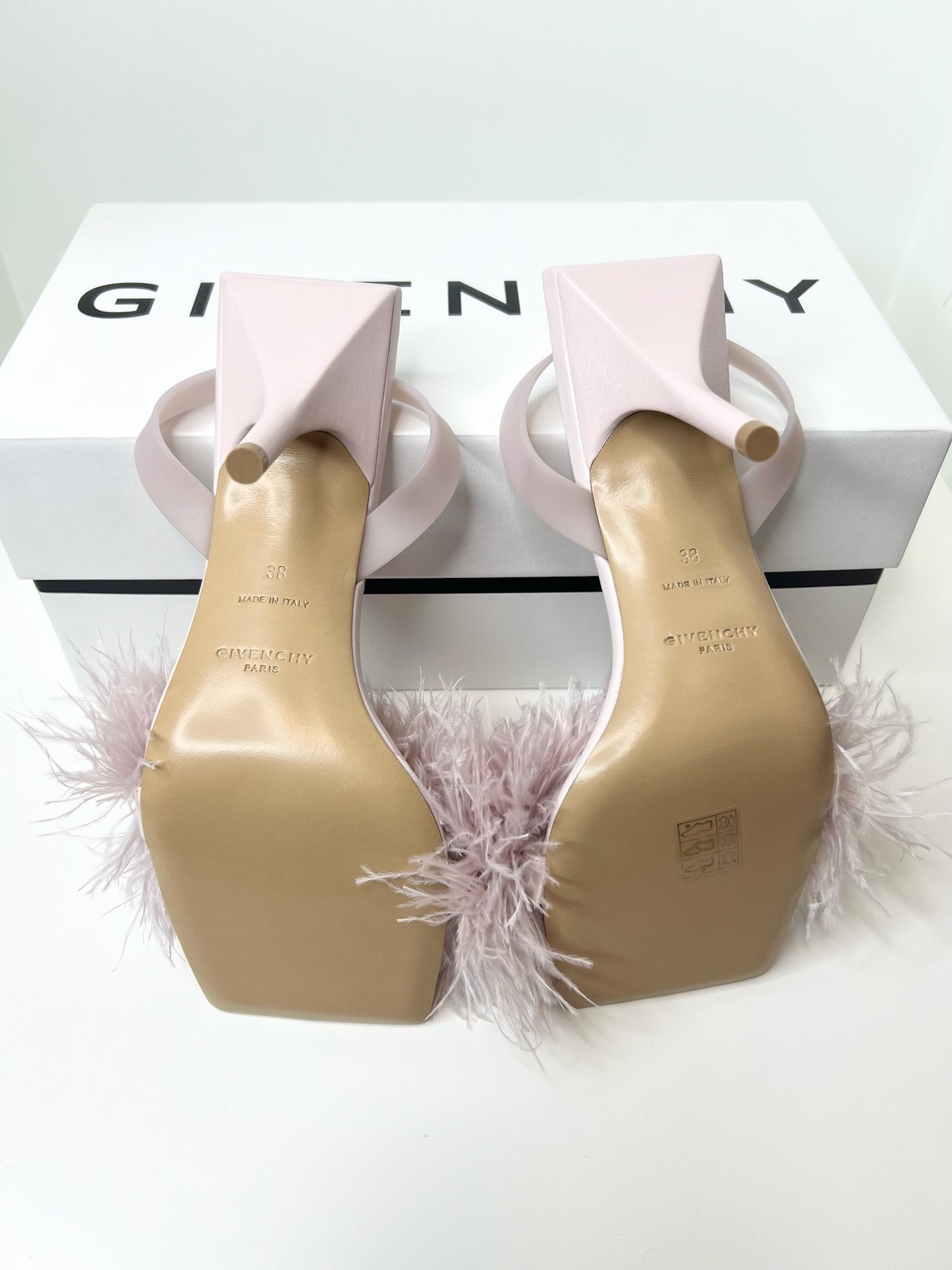 NWT! Givenchy Lambskin Light Pink Slingback Sandals, Size 38