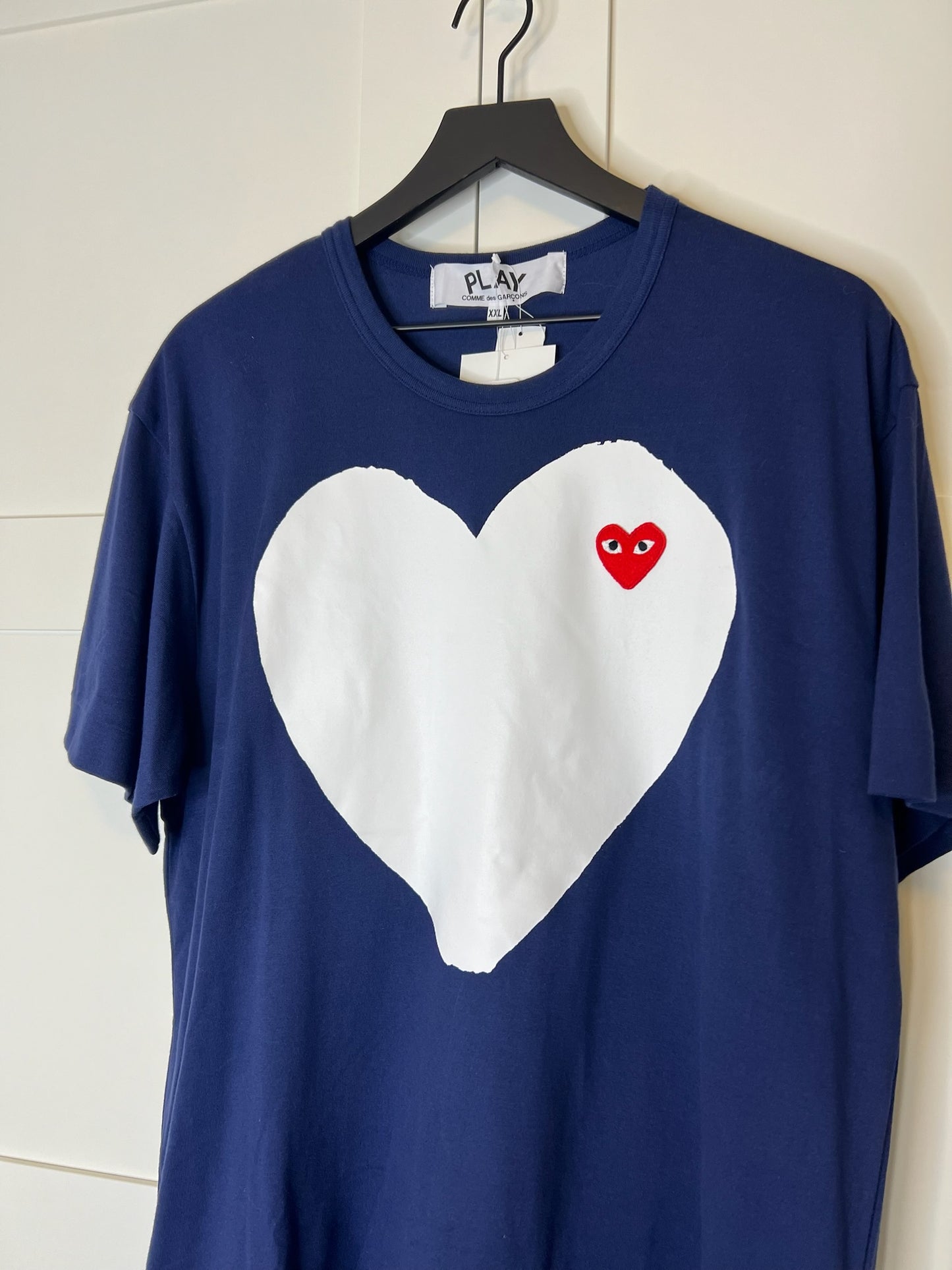 NWT! Comme Des Garçons Play Navy T-shirt, Size 2XL