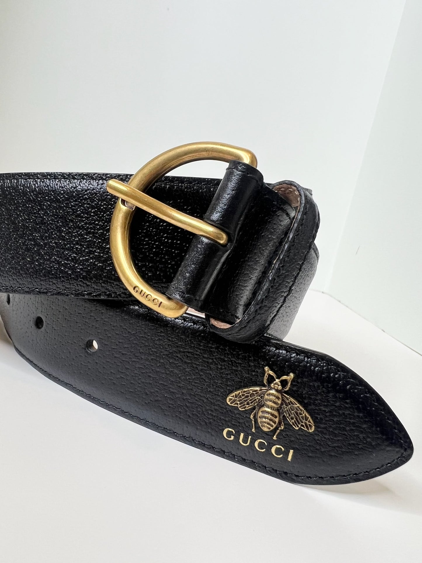 Gucci Black Leather Bee Accent Belt, Size 100