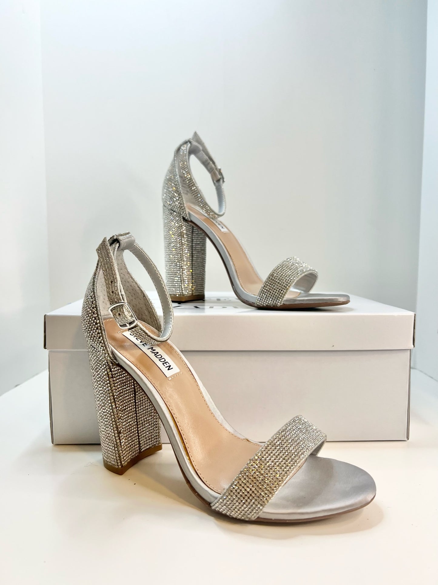 Steve Madden Carrson Silver Heel Sandals, Size 7.5