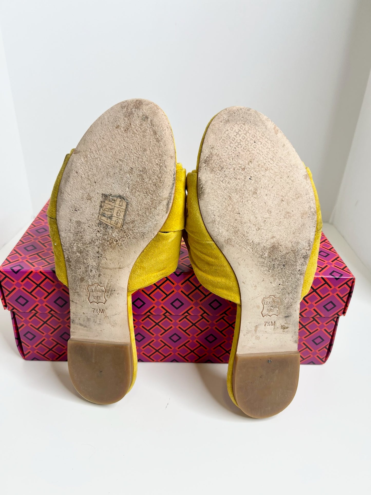 Tory Burch Annabelle Yellow Suede Bow Slides, Size 7.5