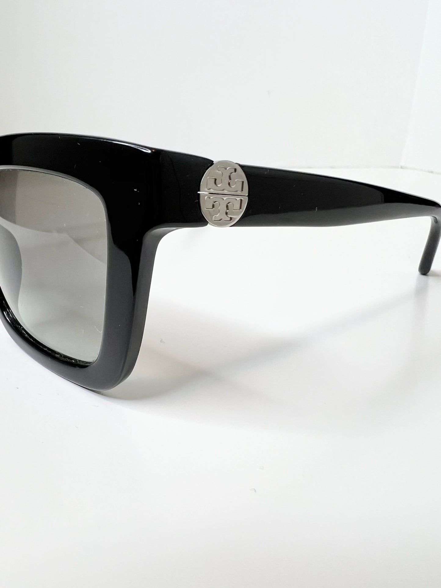 Tory Burch Square Black Sunglasses