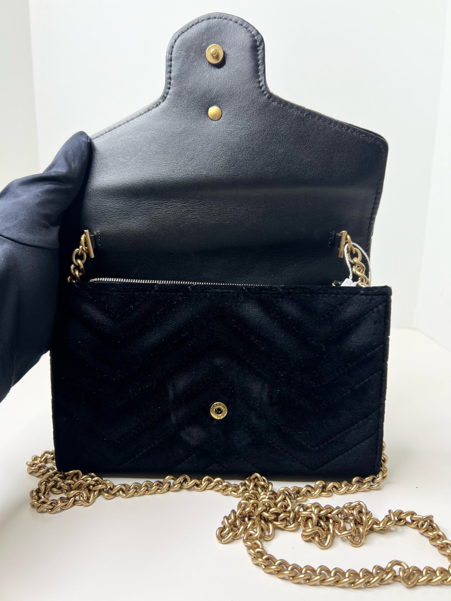 Gucci GG Marmot Black Velvet Wallet on Chain