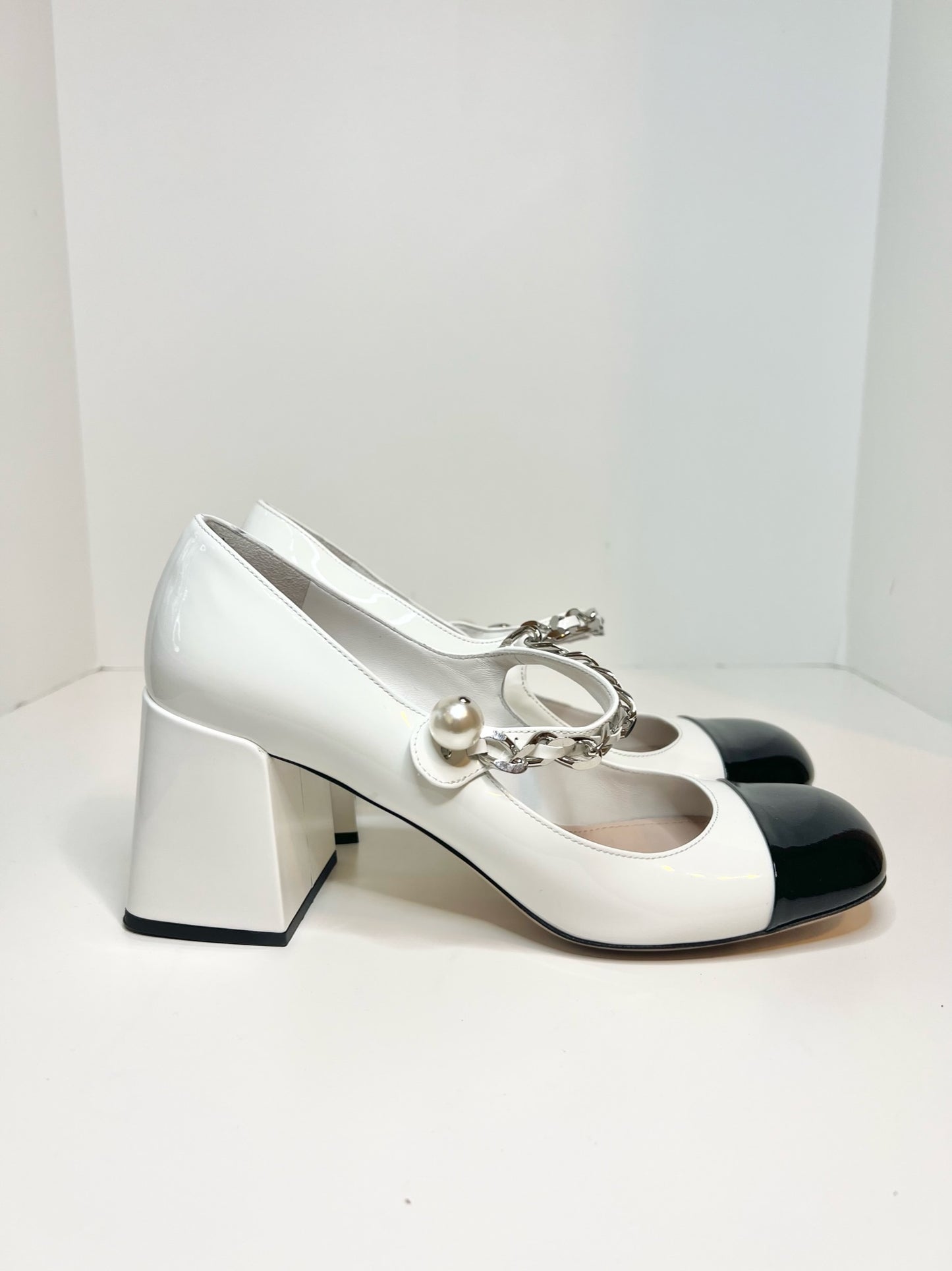 Miu Miu Cap Toe Mary Janes, Size 38.5