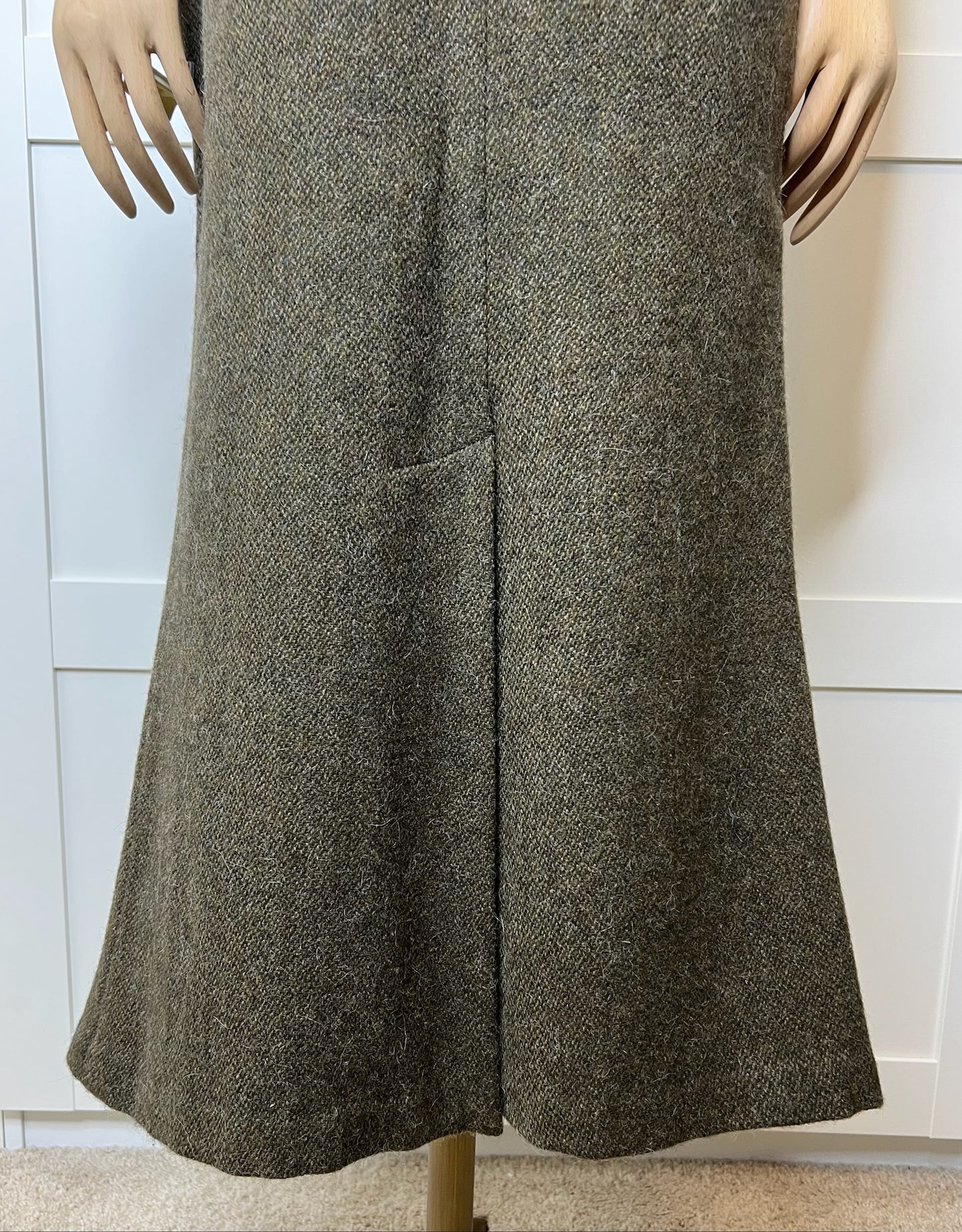 Ralph Lauren Wool Green Skirt, Size 10