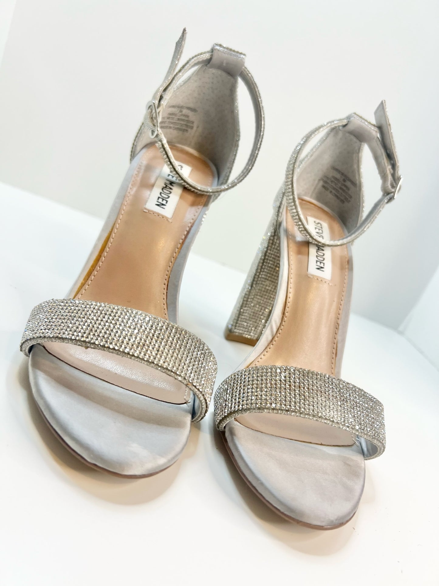 Steve Madden Carrson Silver Heel Sandals, Size 7.5