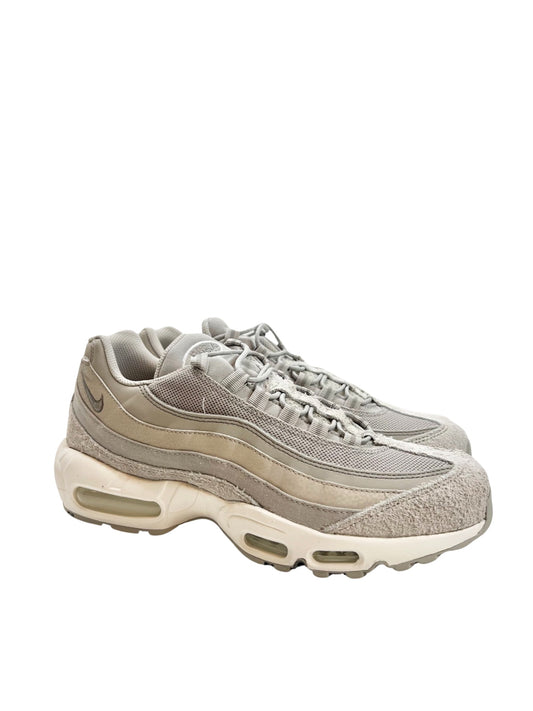 NWT! Nike Air Max 95 SE, Size 9.5