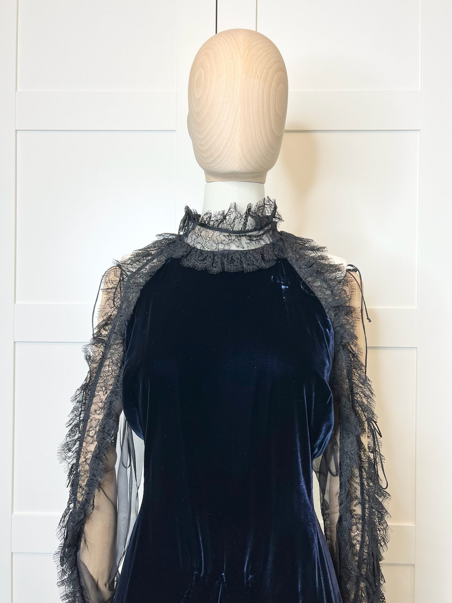 Christian Dior Navy Velvet Dress w/ Black Lace, Size 44