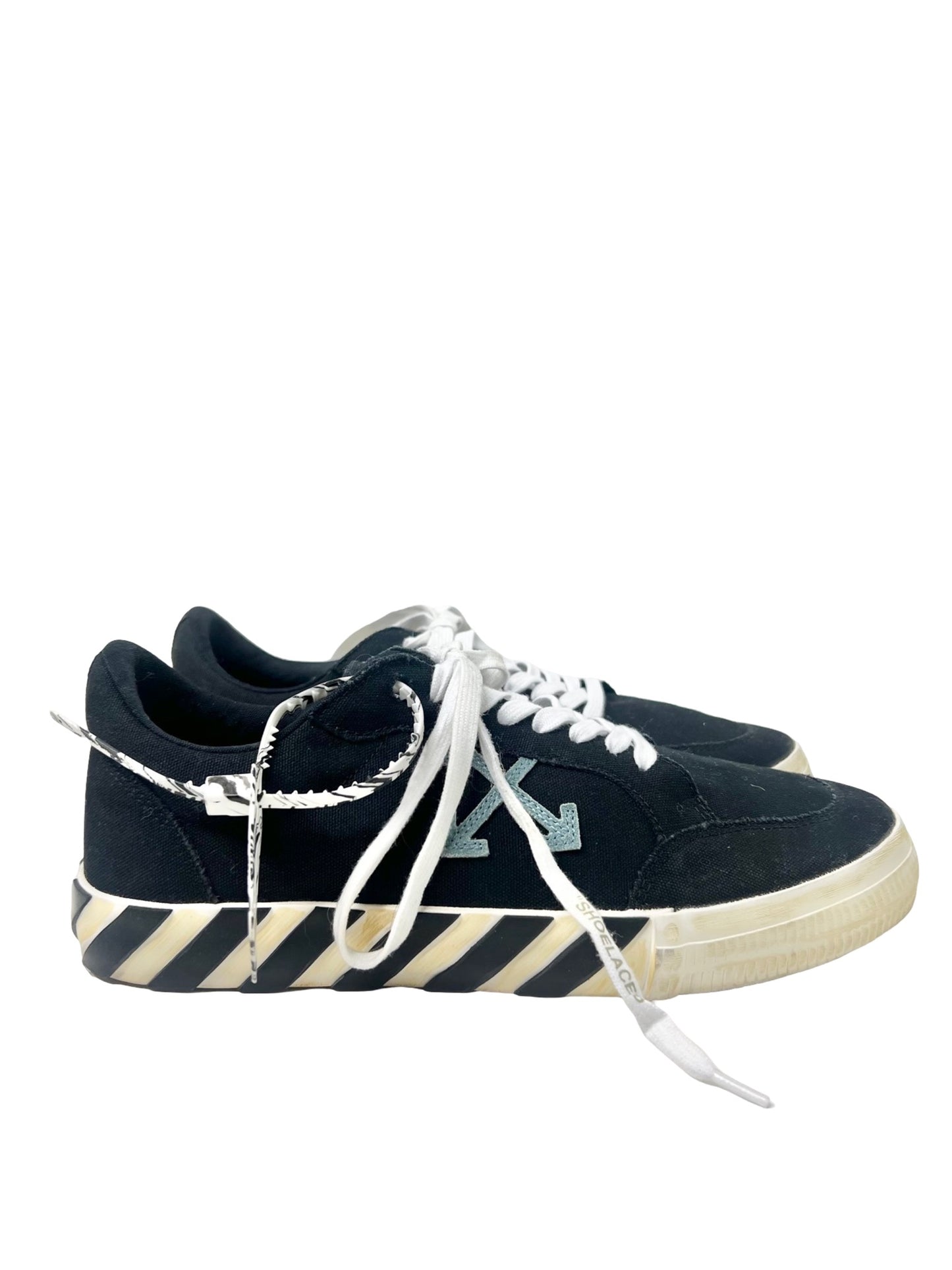 Off-White Low Vulcanized Black Canvas Sneakers, Size 45