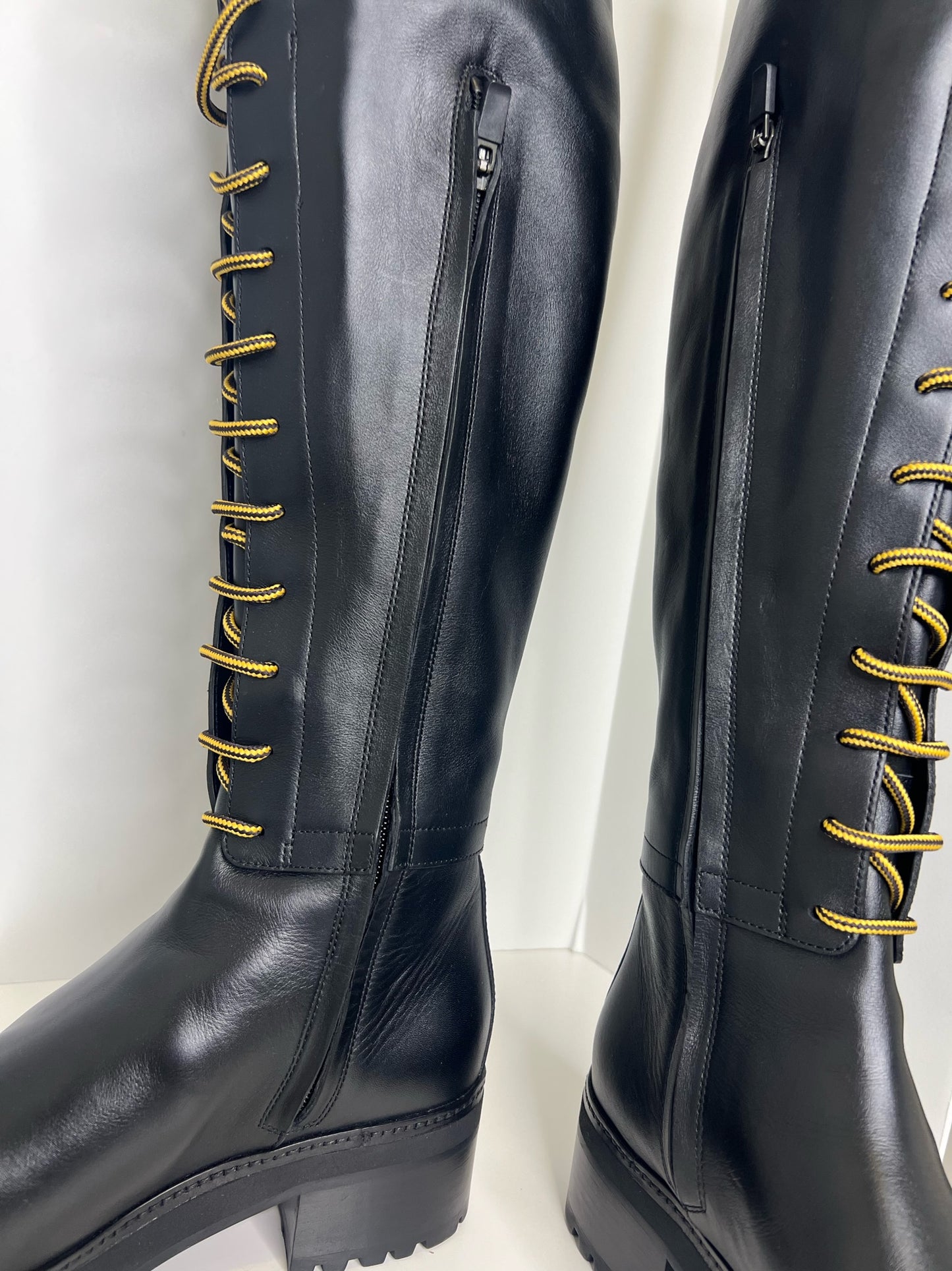 NWT! Christian Dior D-Road High Leather Boots, Size 39