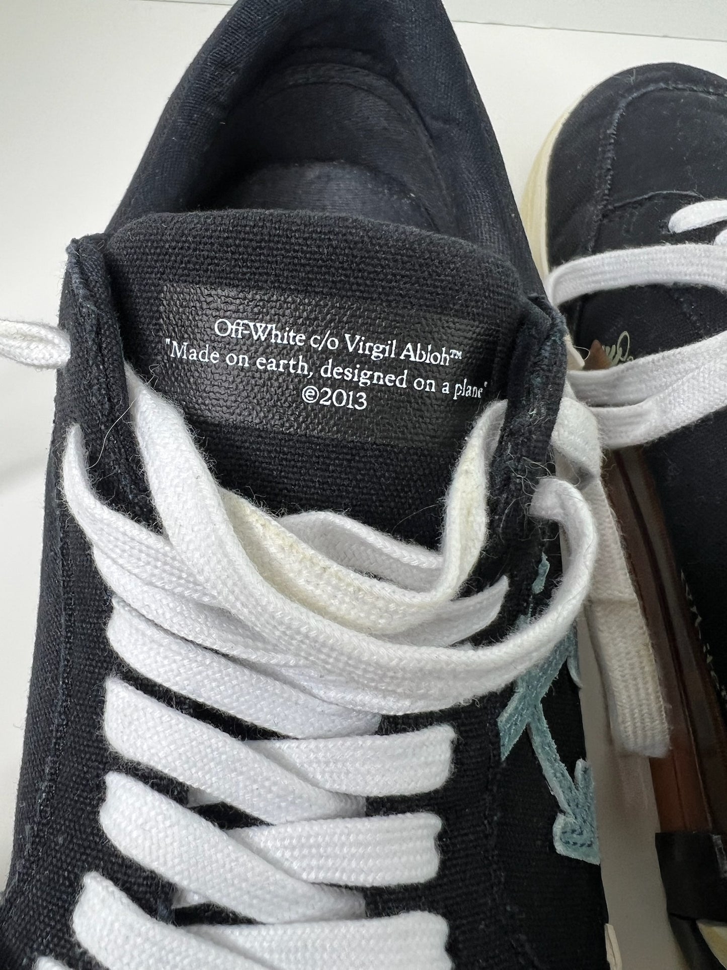 Off-White Low Vulcanized Black Canvas Sneakers, Size 45