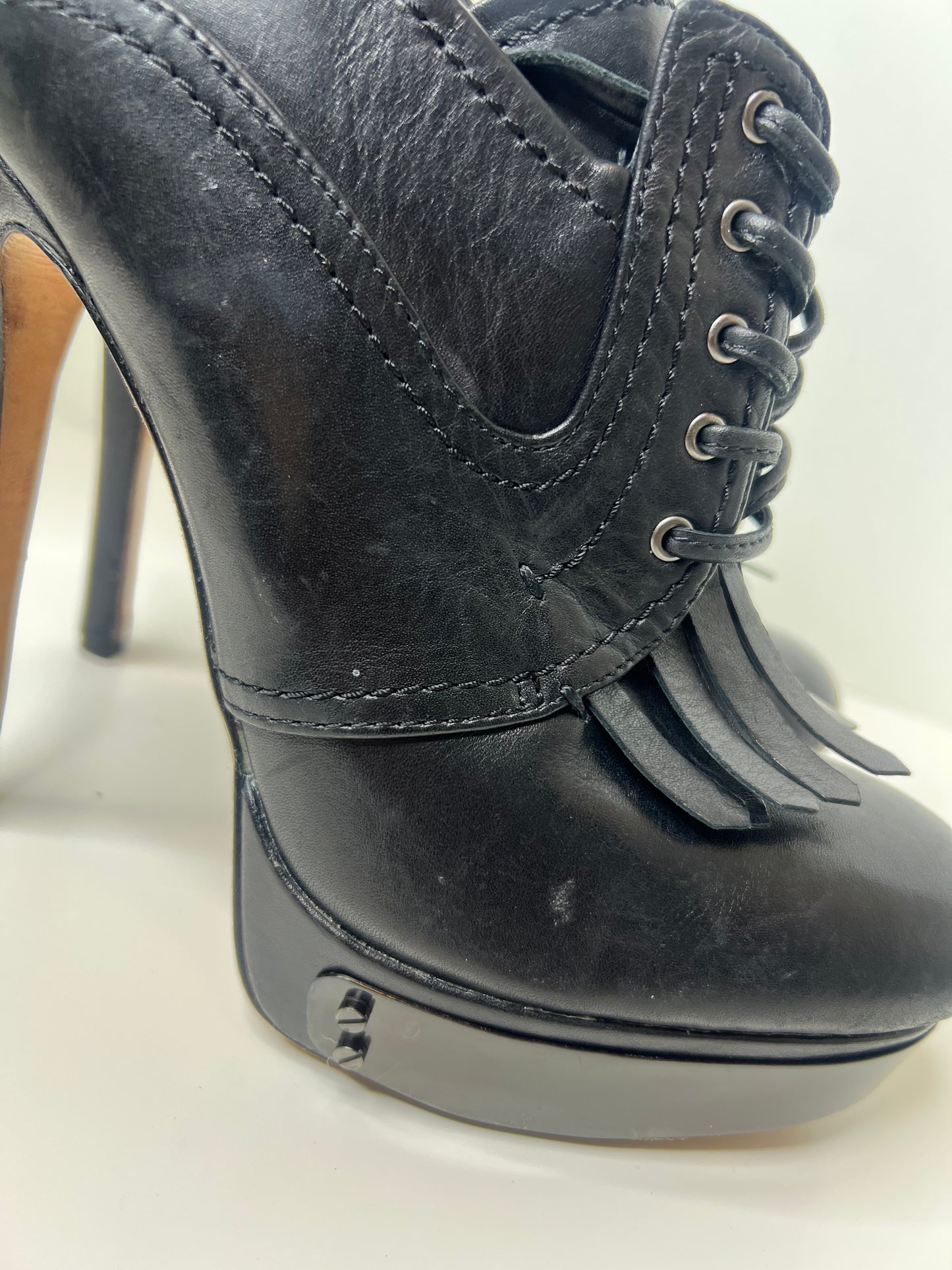 House of Harlow Nelly Kitty Lace Up Booties, Size 40