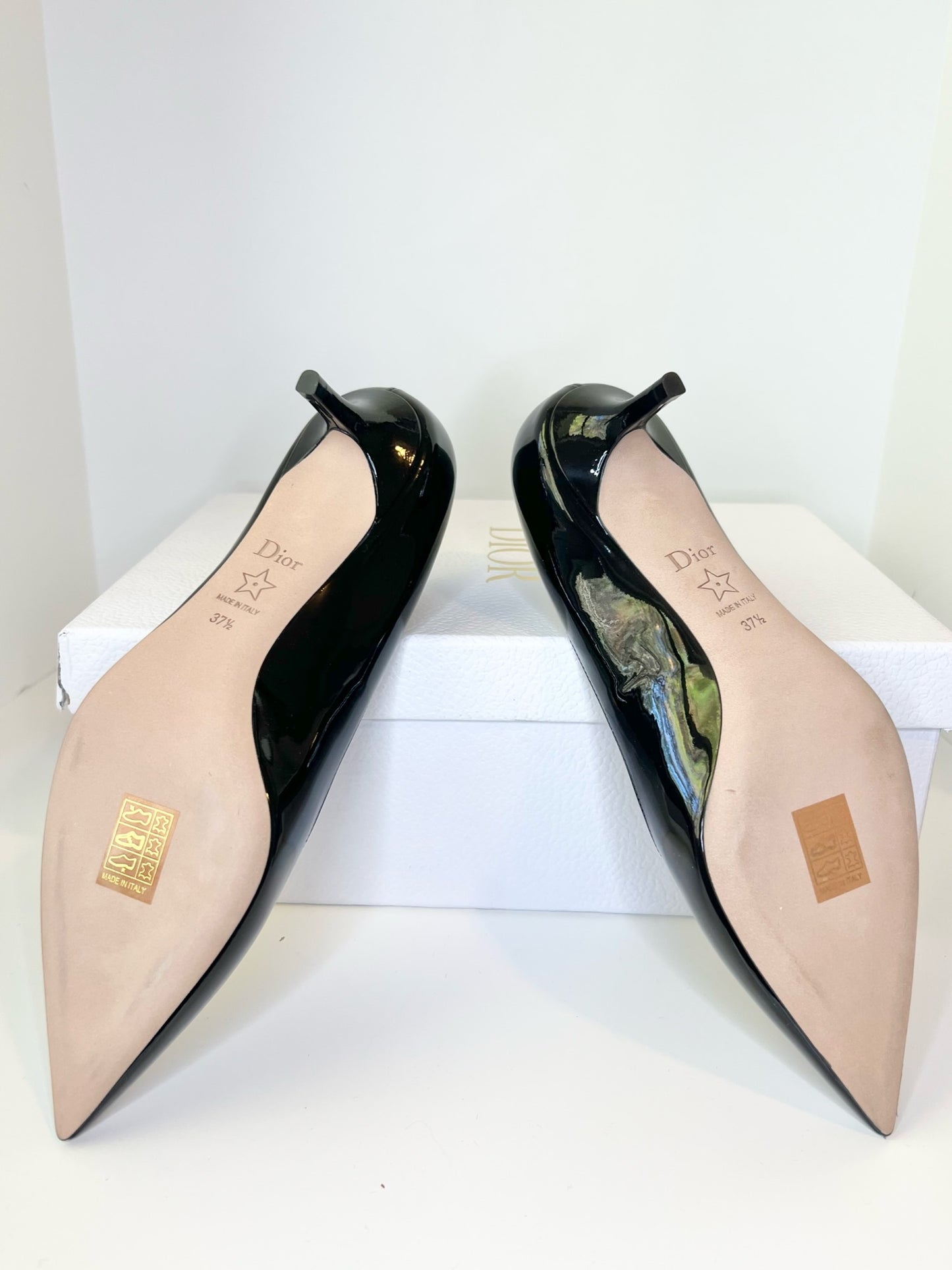 NWT Christian Dior Black Patent Leather Low Heel Pumps 37.5