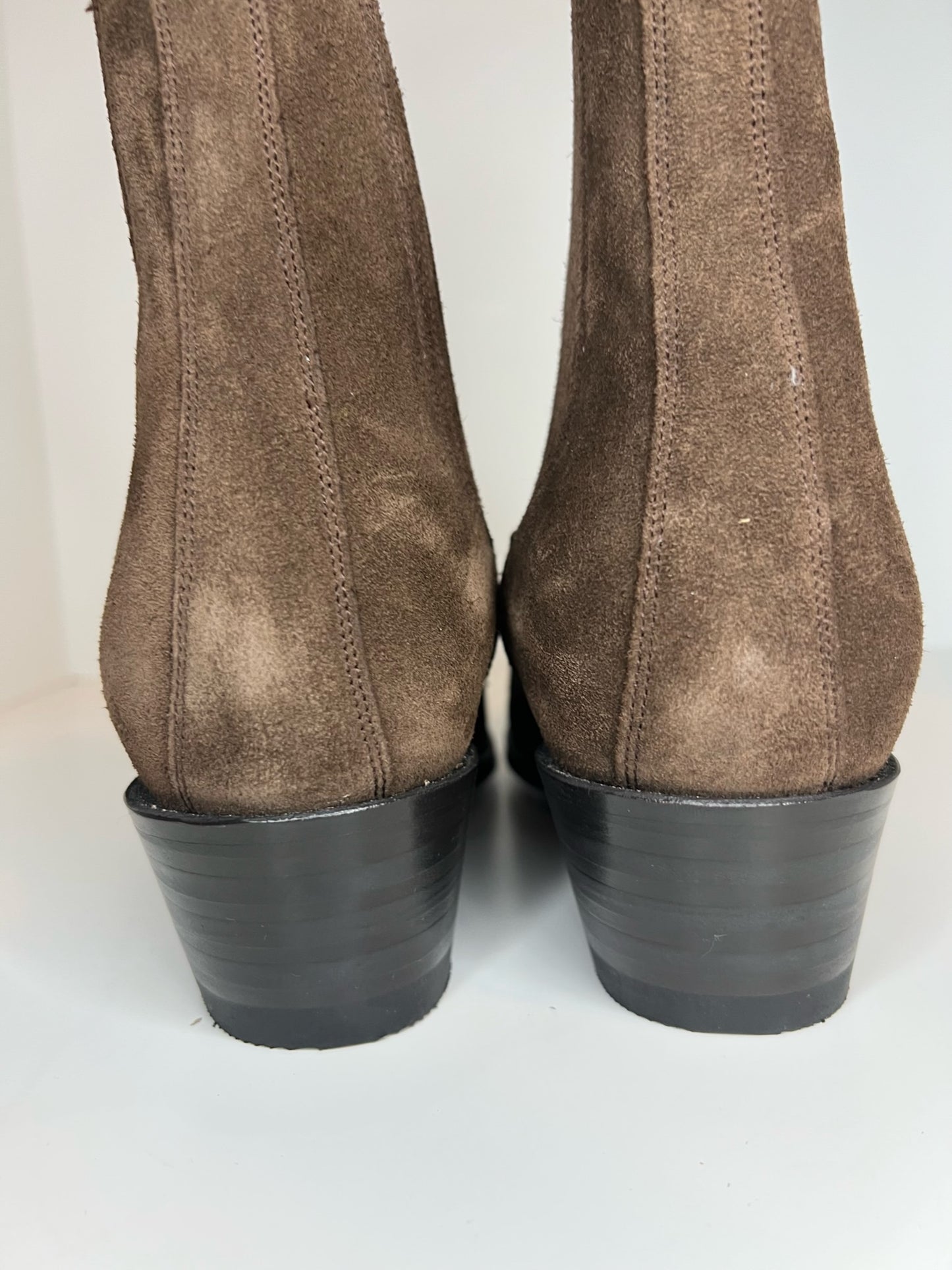 Ann Mashburn Short Cowboy Boot Brown Suede, Size 38