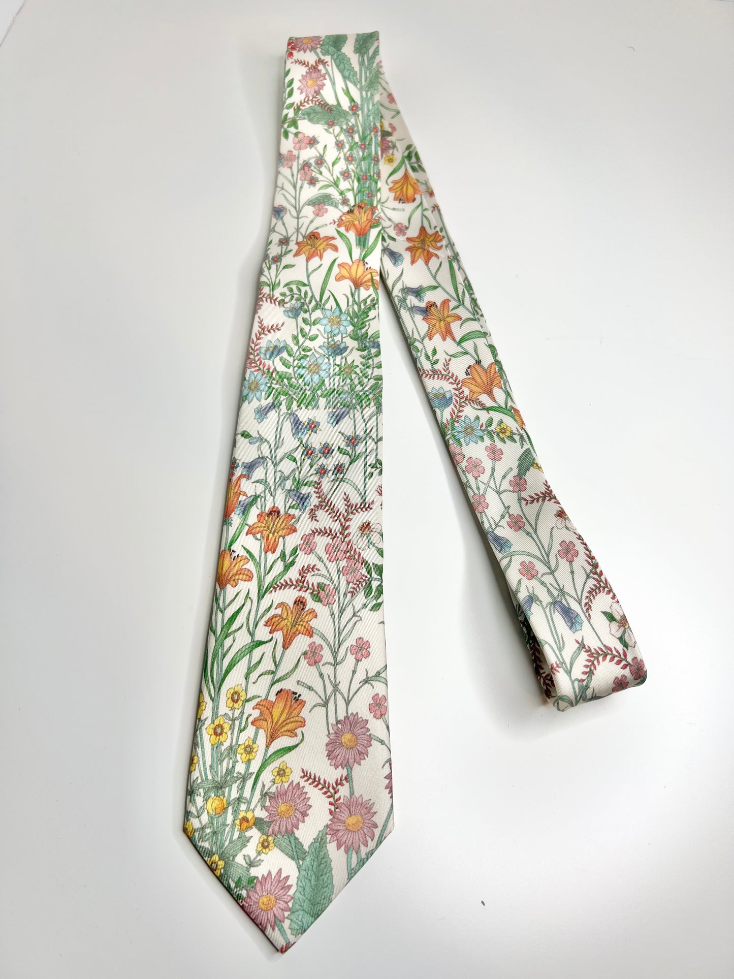 Gucci Pastel Floral Silk Tie