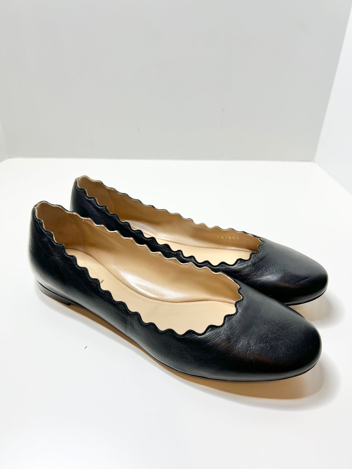 Chloé Lauren Scalloped Leather Ballet Flats, Size 39