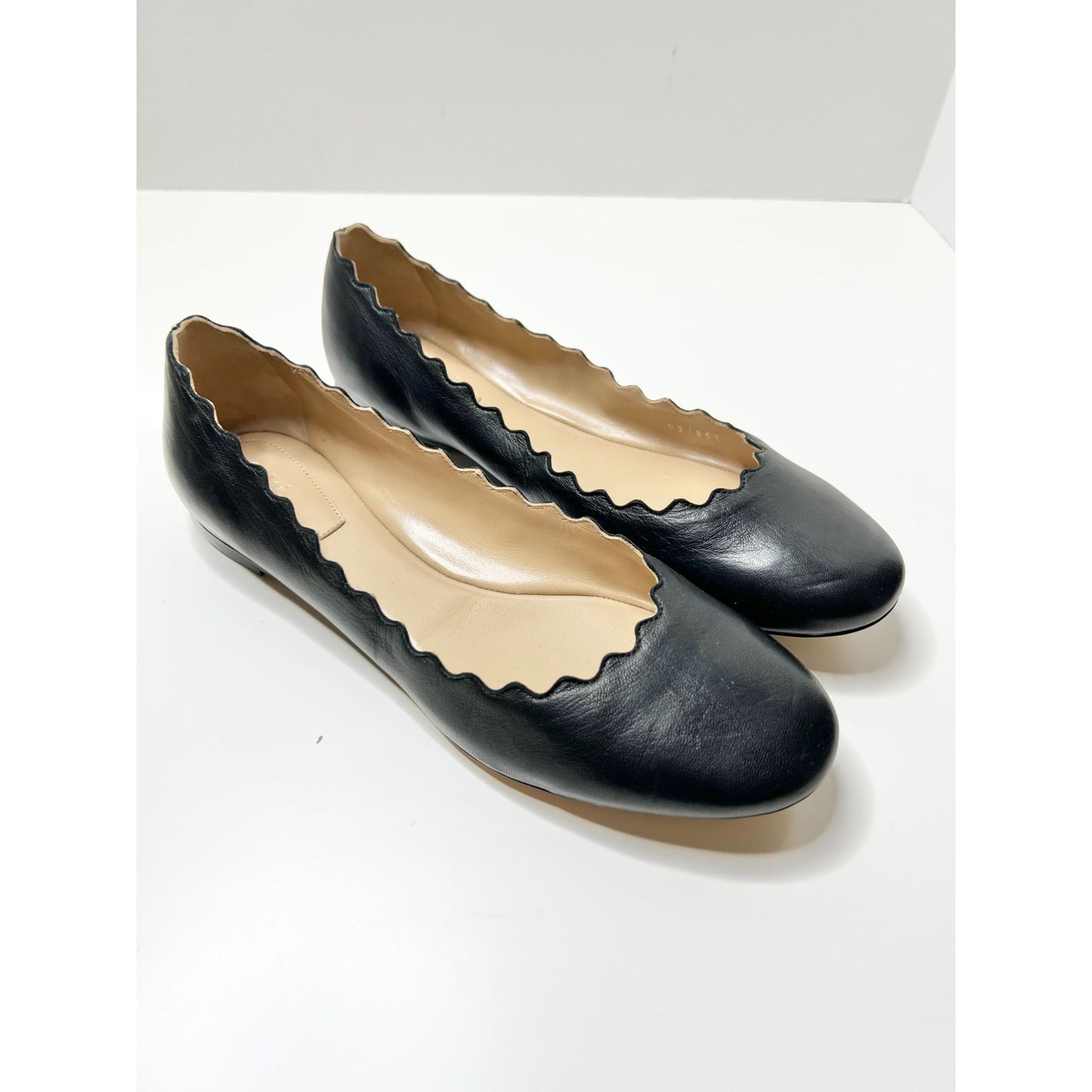 Chloé Lauren Scalloped Leather Ballet Flats, Size 39