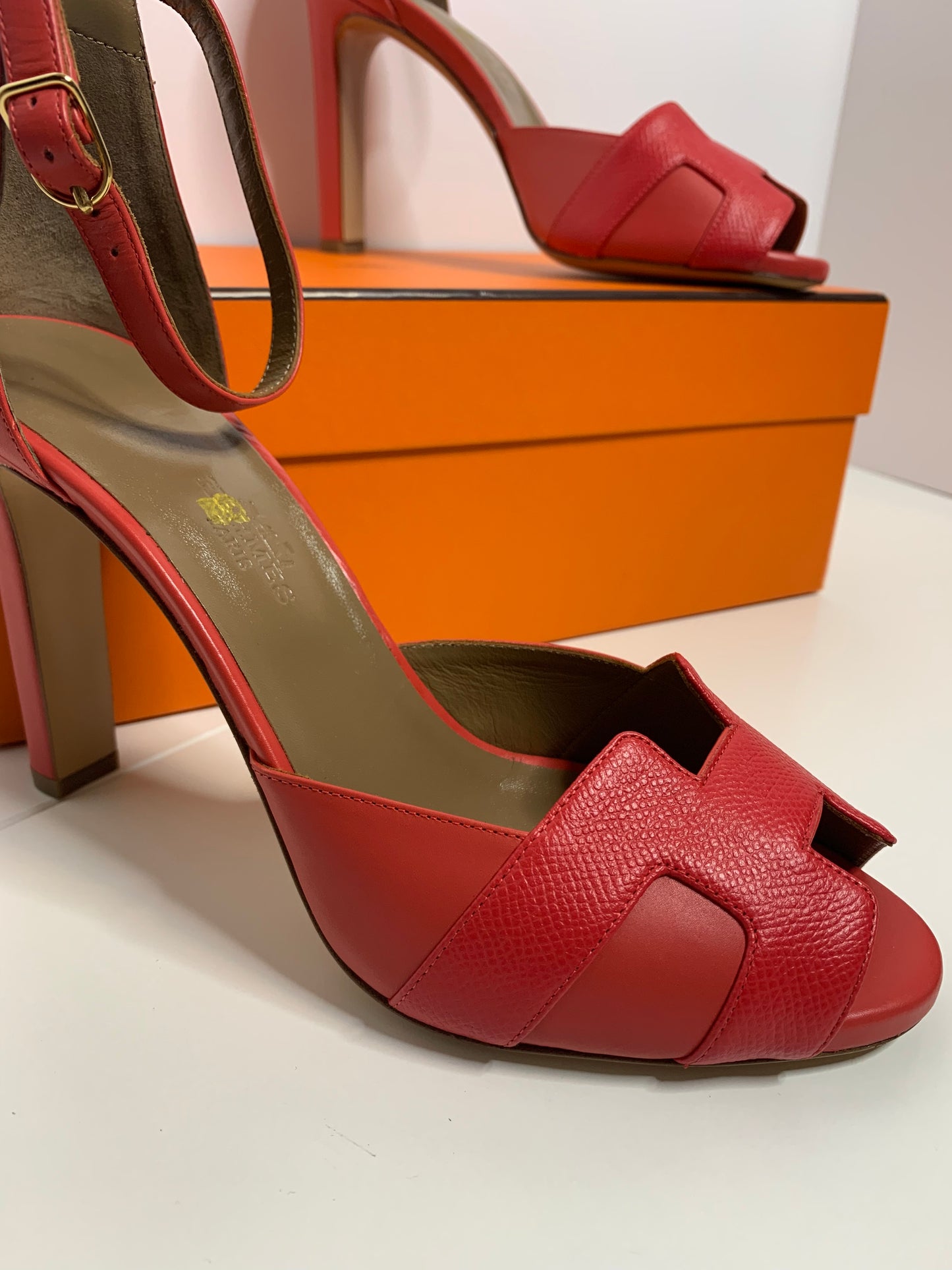 Hermes Krystal Sandals SIZE 38