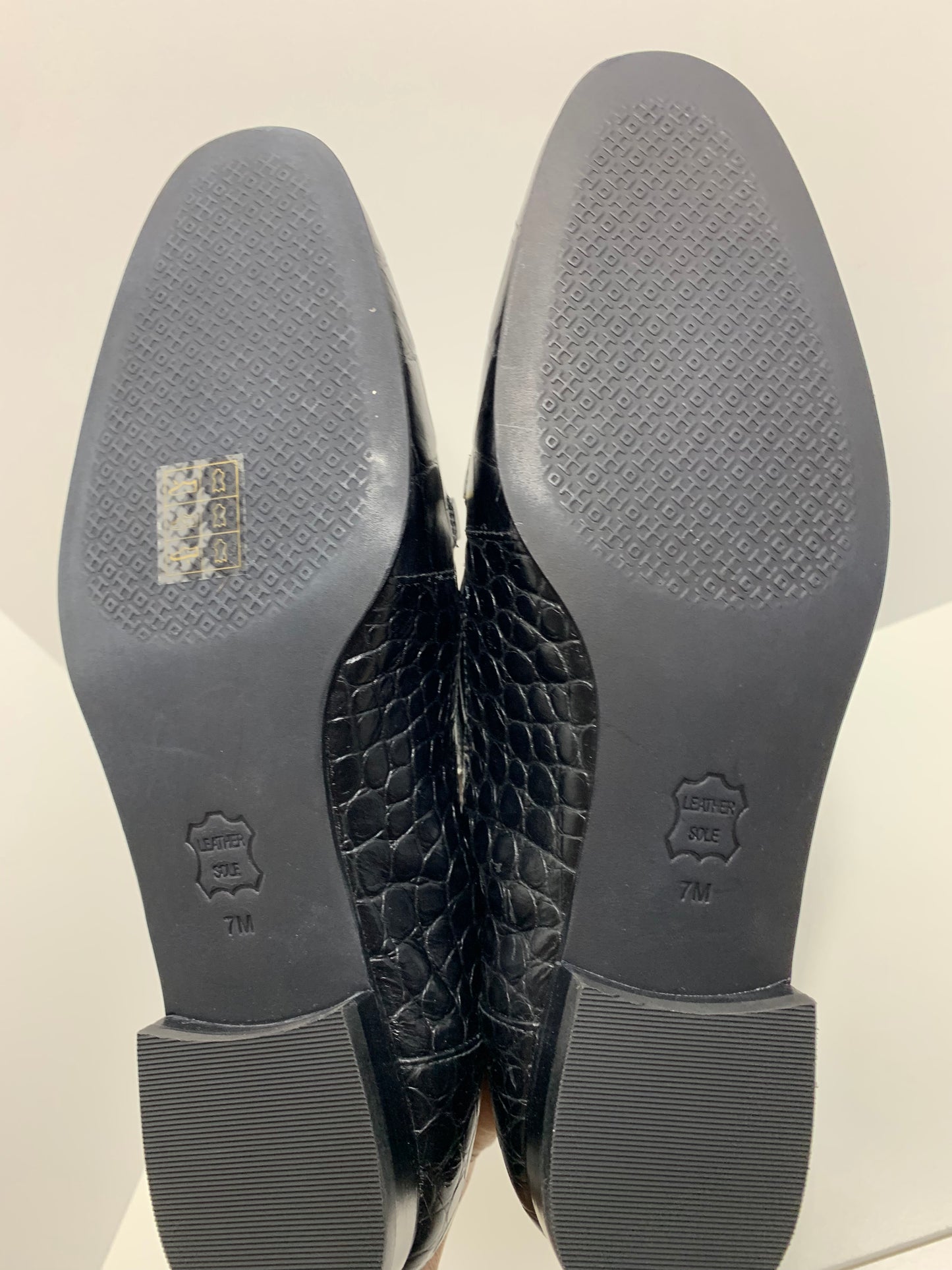 Tory Burch Jesse Croc Embossed Loafers Size 7