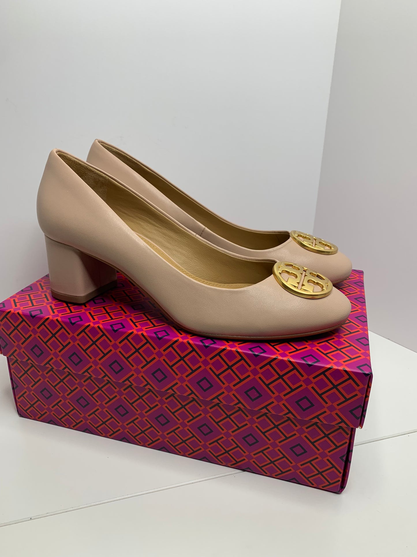 Tory Burch Chelsea Pump Size 7