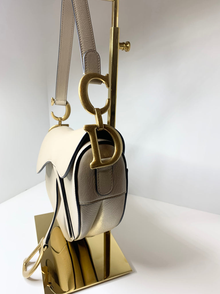 Christian Dior Beige Shearling Saddle Bag Q9B0443I0B005