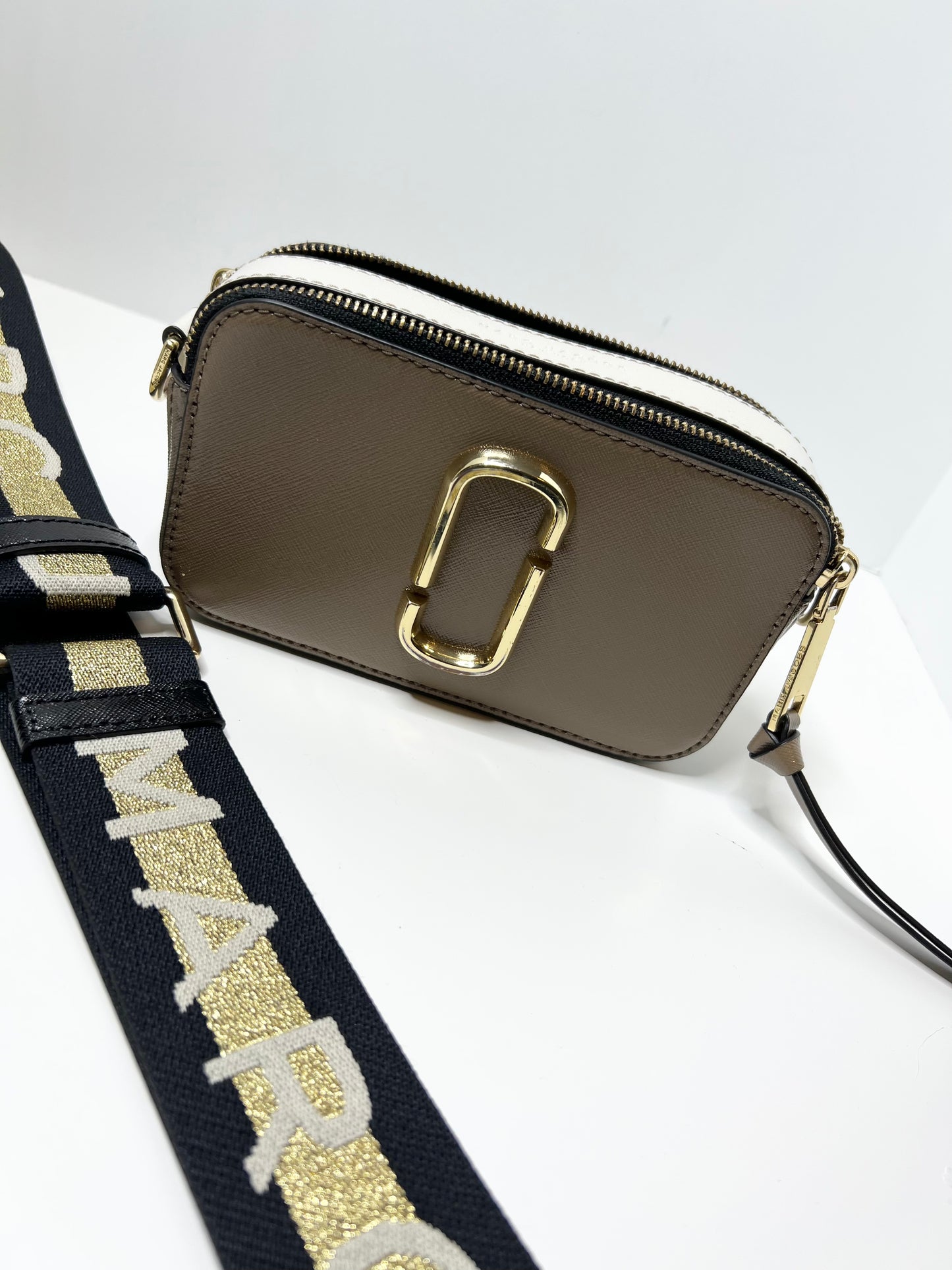 Marc Jacobs Snapshot Crossbody