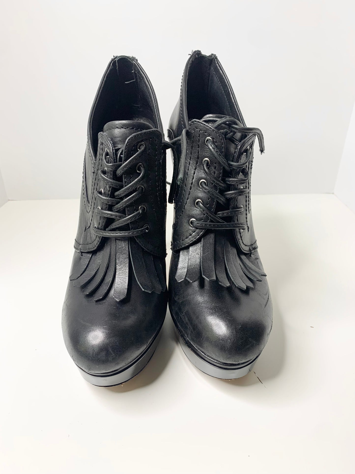 House of Harlow Black Platform Booties Size 40