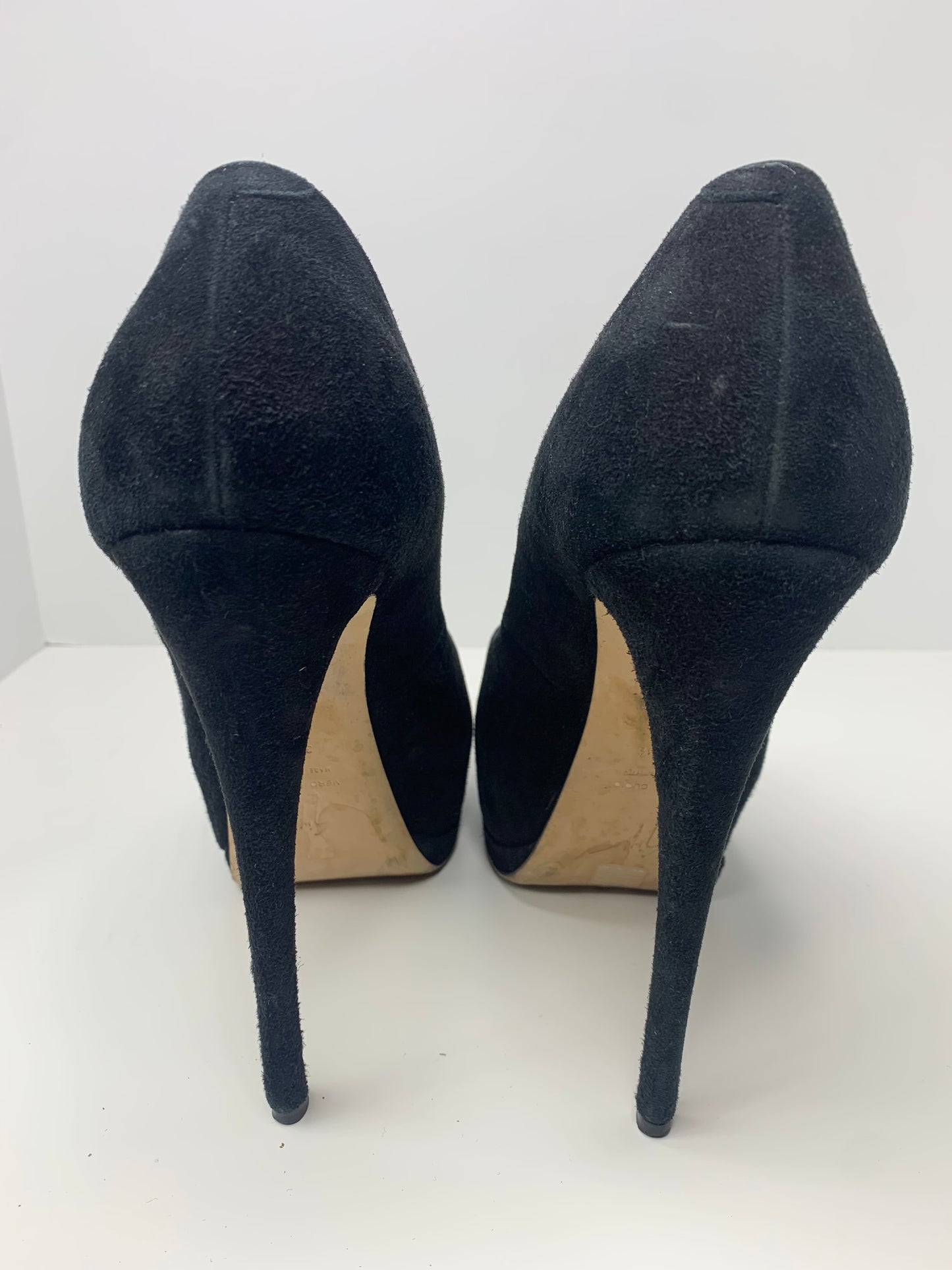 Giuseppe Zanotti Peep Toe Suede Pump size 38.5