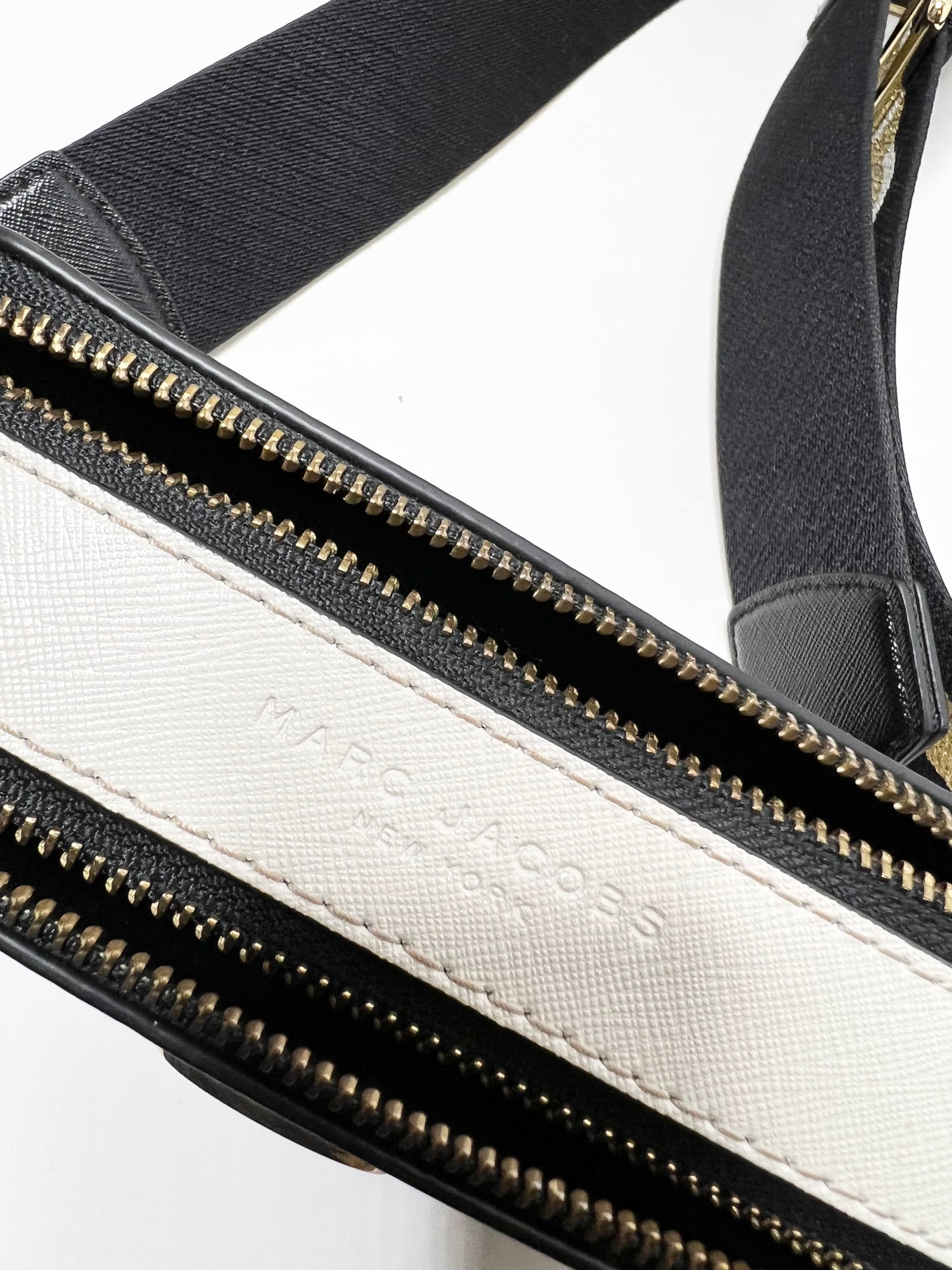 Marc Jacobs Snapshot Crossbody